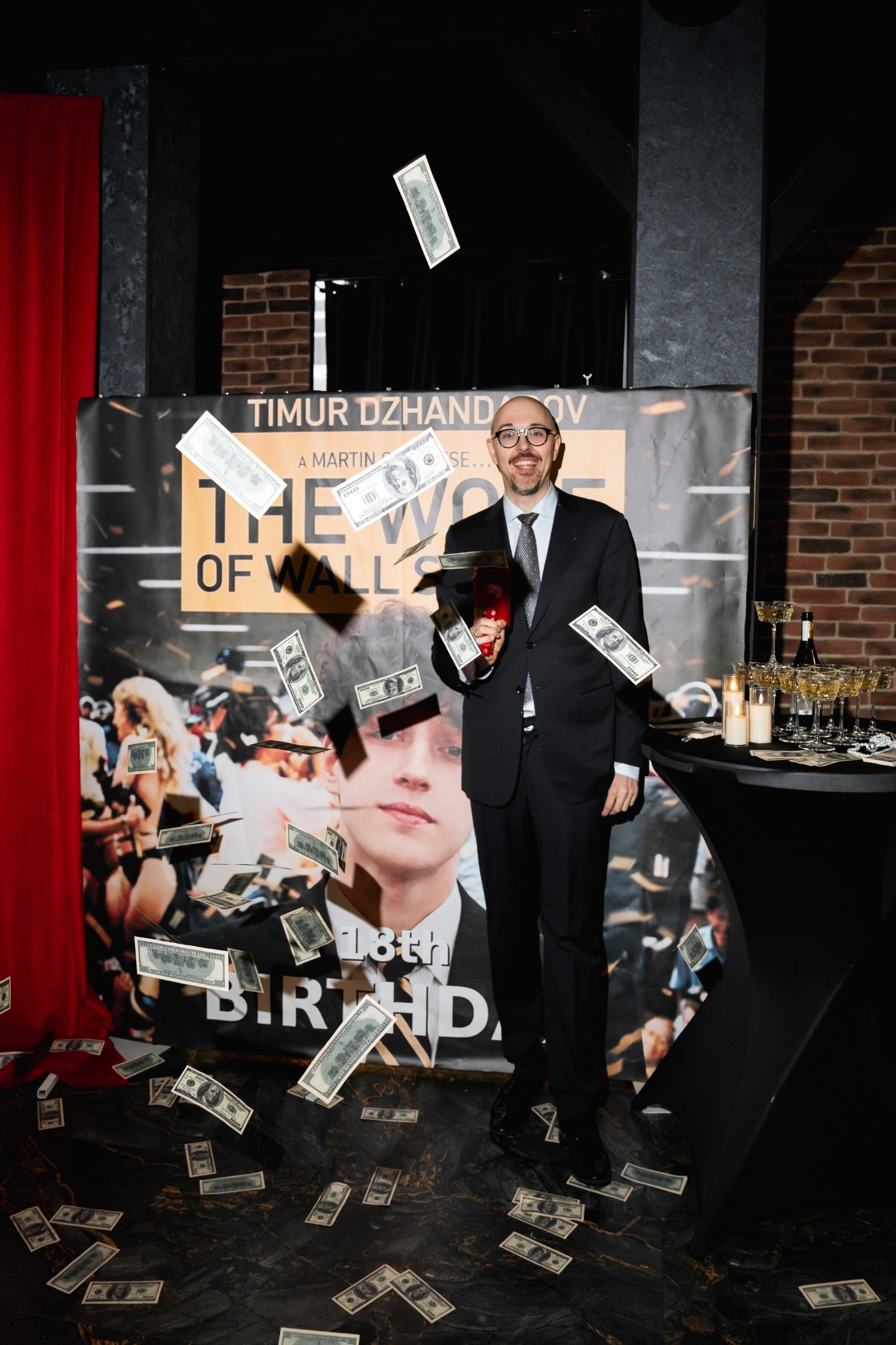 18 ЛЕТ. Женский портрет