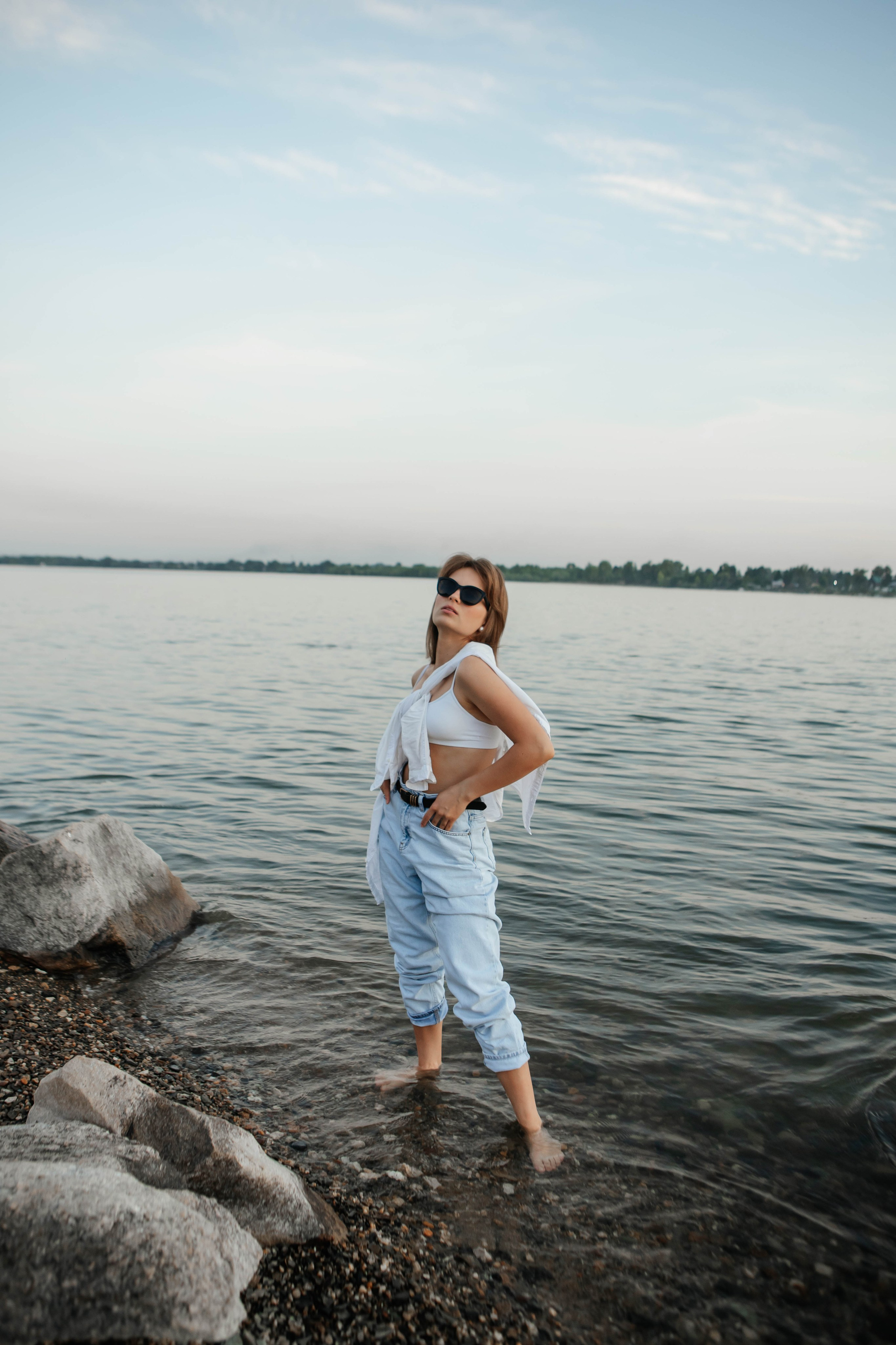 Анастасия у реки. Фотограф Санкт-Петербург Раднаева Юлия