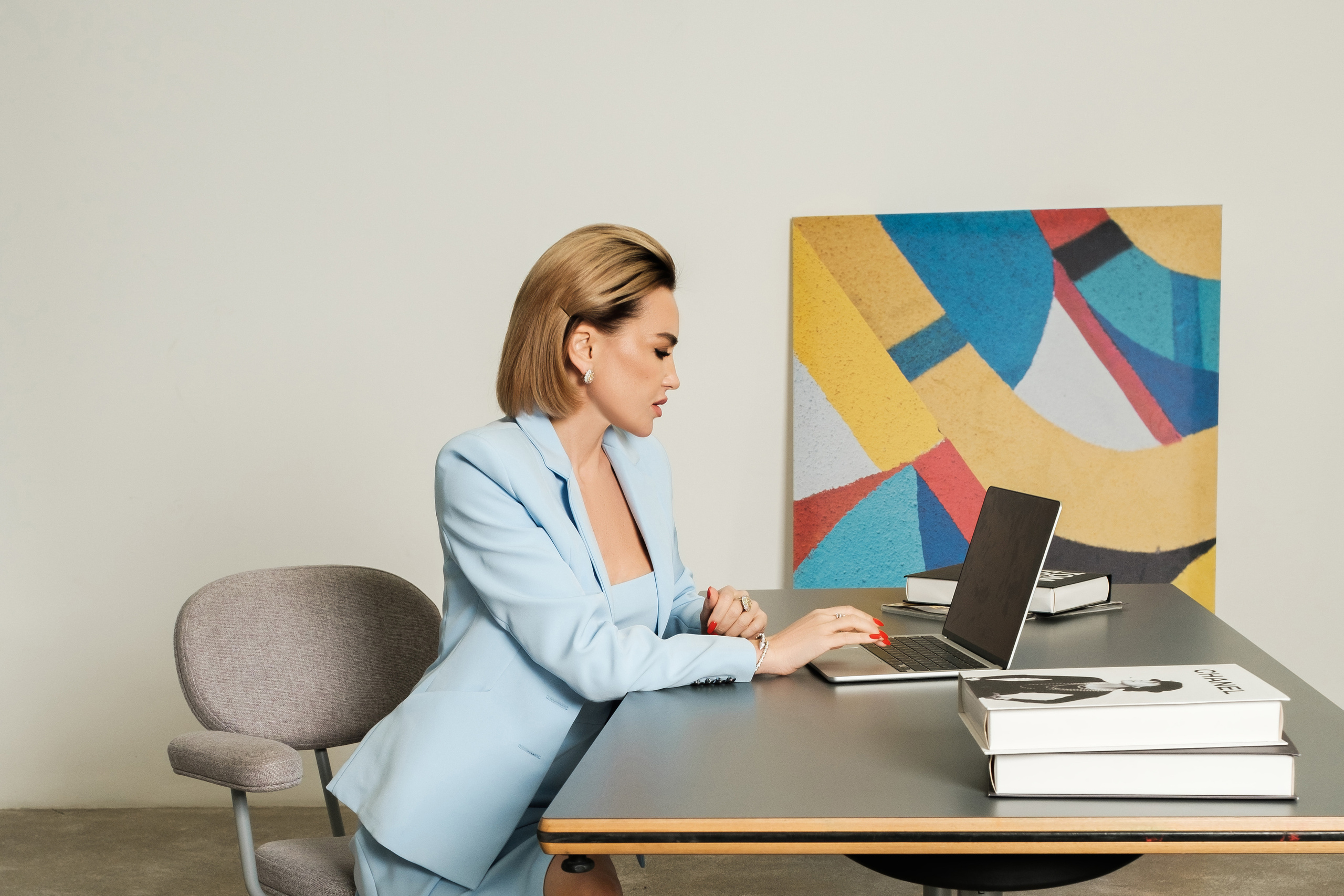 Brand портрет для основателя конструкторского бюро — Валерии Антоновой. Фотограф Бурнашкина Натали Москва