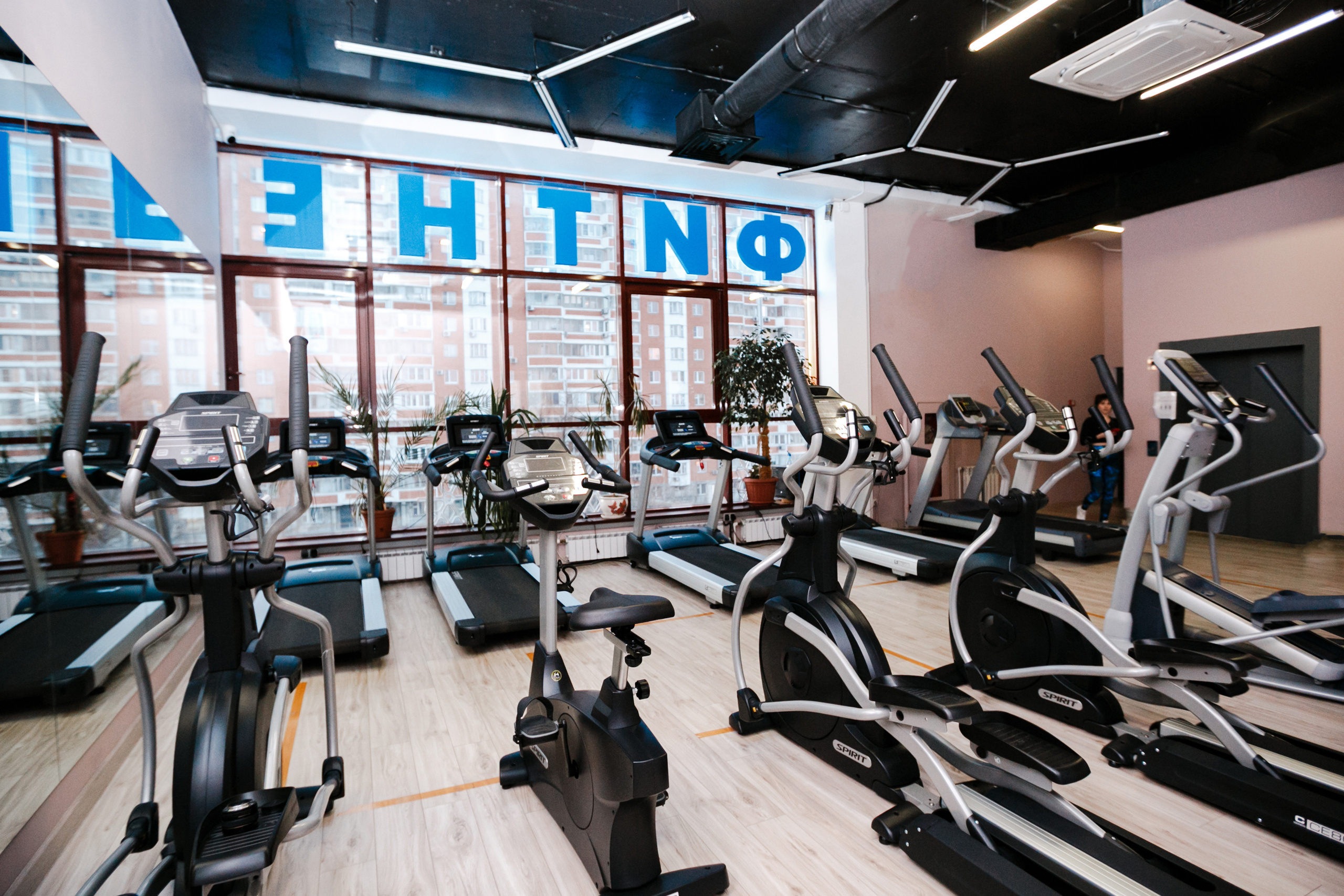 Brand portrait для фитнес тренера. Фотограф Бурнашкина Натали Москва