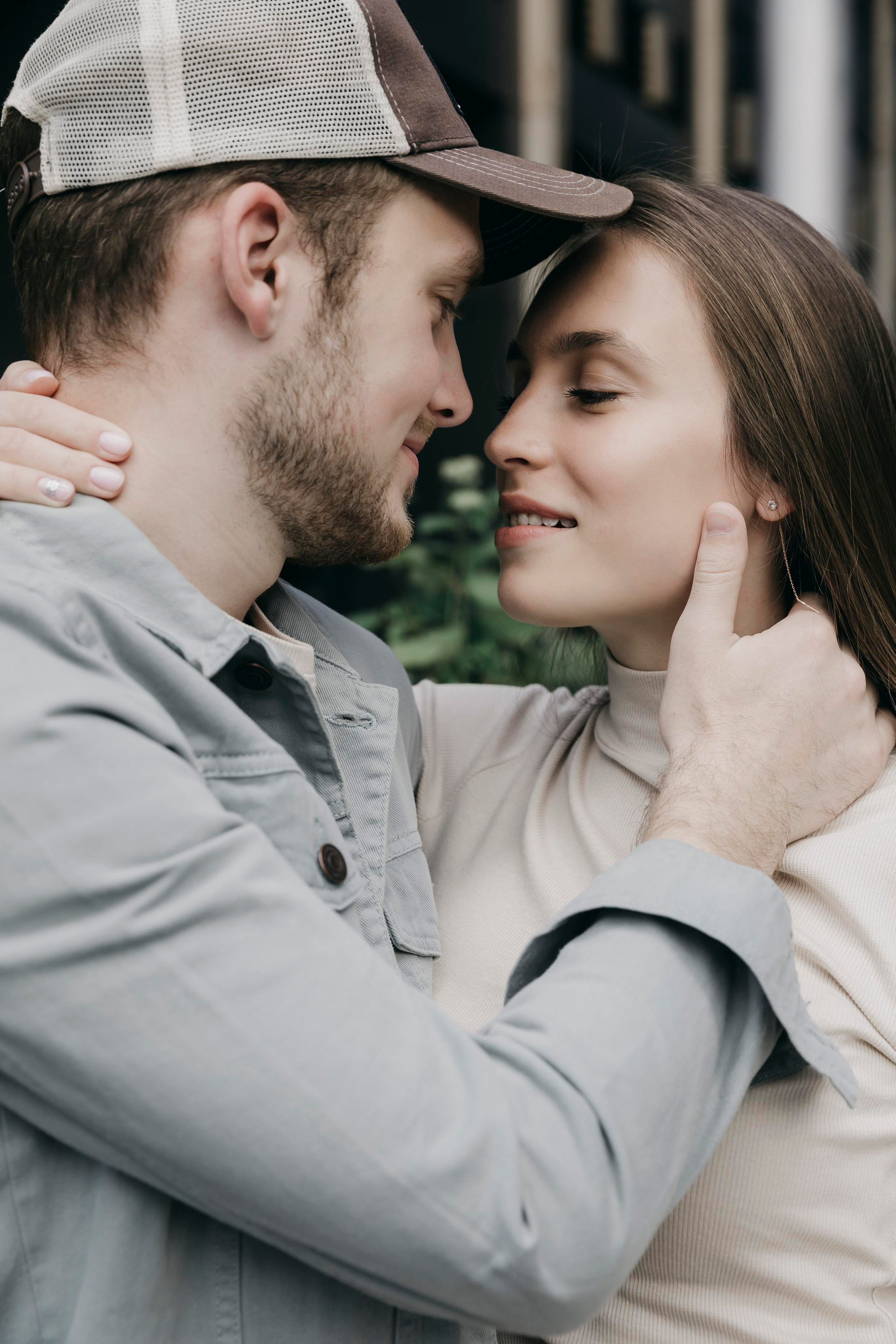 Предсвадебная фотосессия на Белой Площади в Москве. Свадебный фотограф в Москве Екатерина Гусева