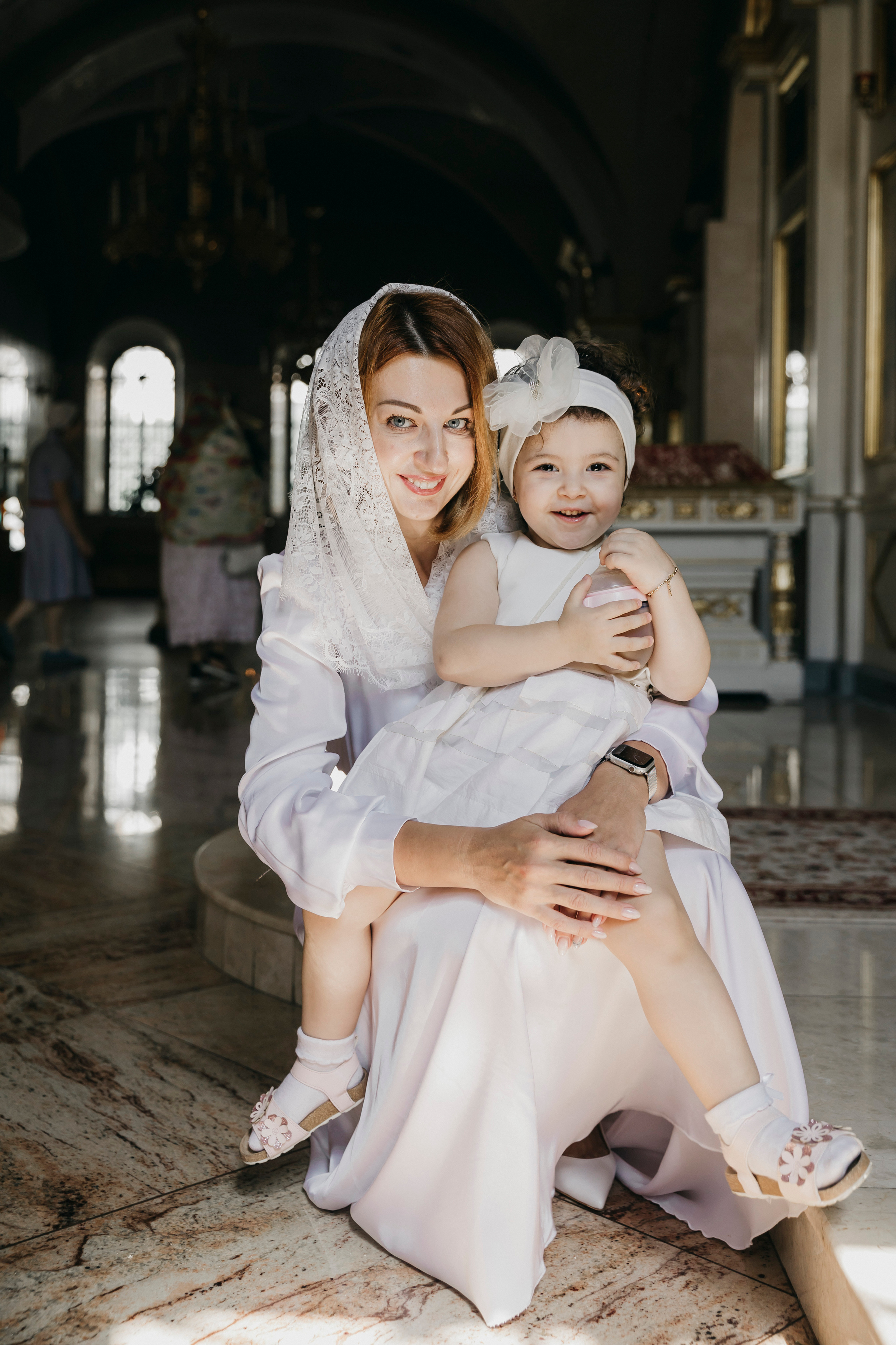 Таинство Крещения в Церкви апостола Иакова Заведеева в Казённой слобод. Свадебный фотограф в Москве Екатерина Гусева