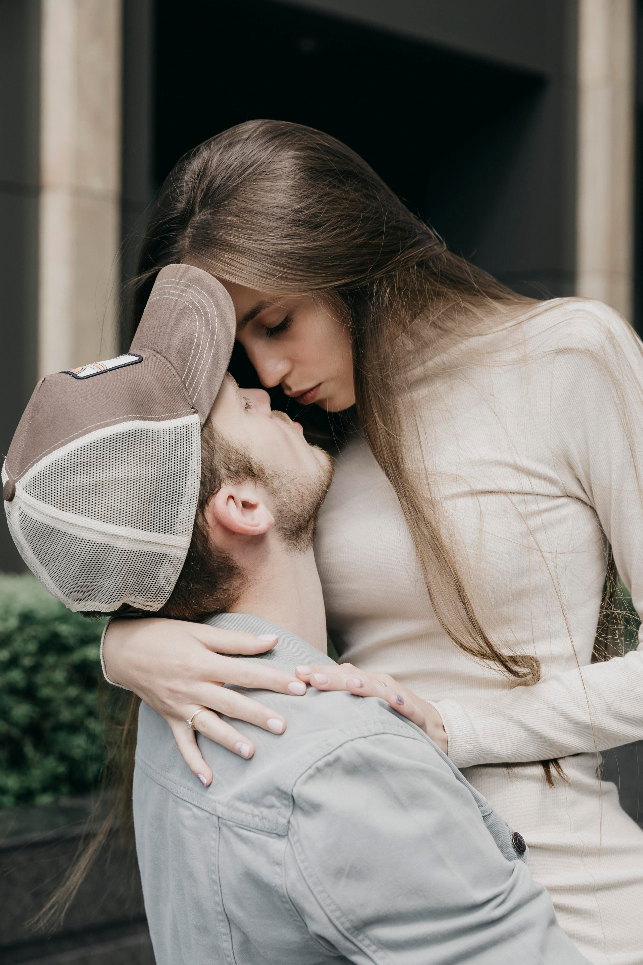 Предсвадебная фотосессия на Белой Площади в Москве. Свадебный фотограф в Москве Екатерина Гусева