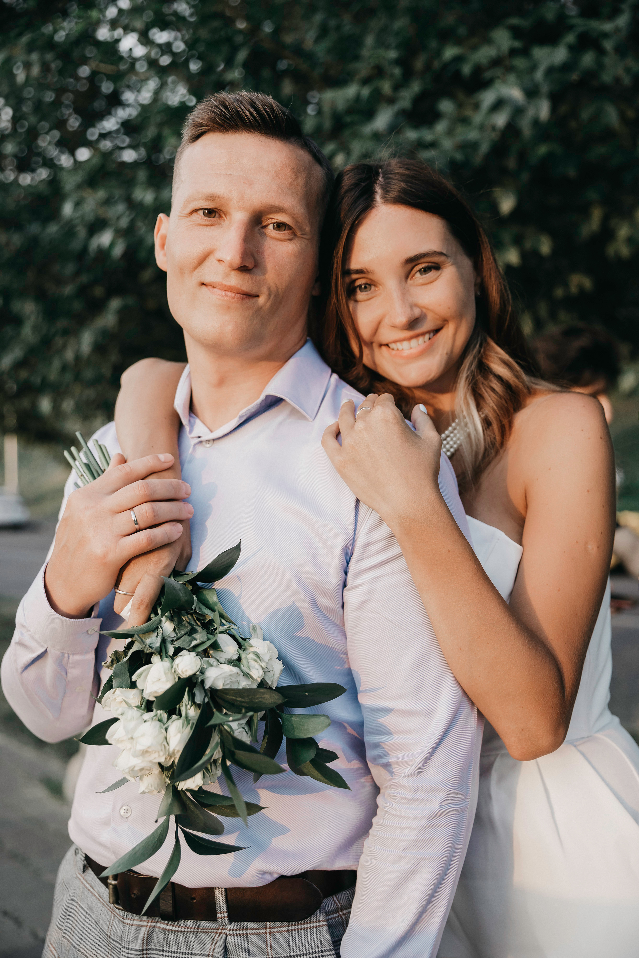 Свадебная фотосессия на берегу Москвы-реки. Свадебный фотограф в Москве Екатерина Гусева