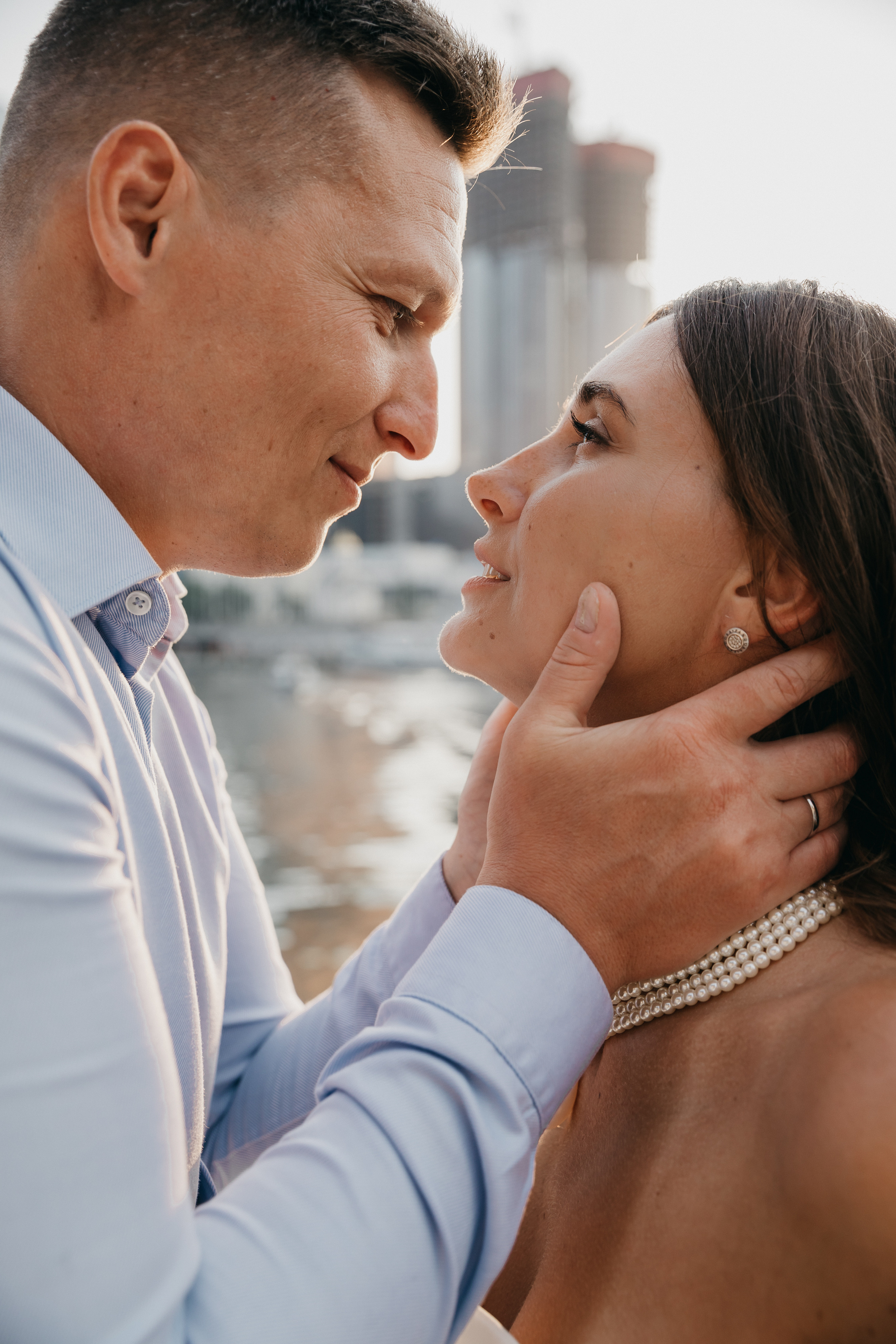 Свадебная фотосессия на берегу Москвы-реки. Свадебный фотограф в Москве Екатерина Гусева