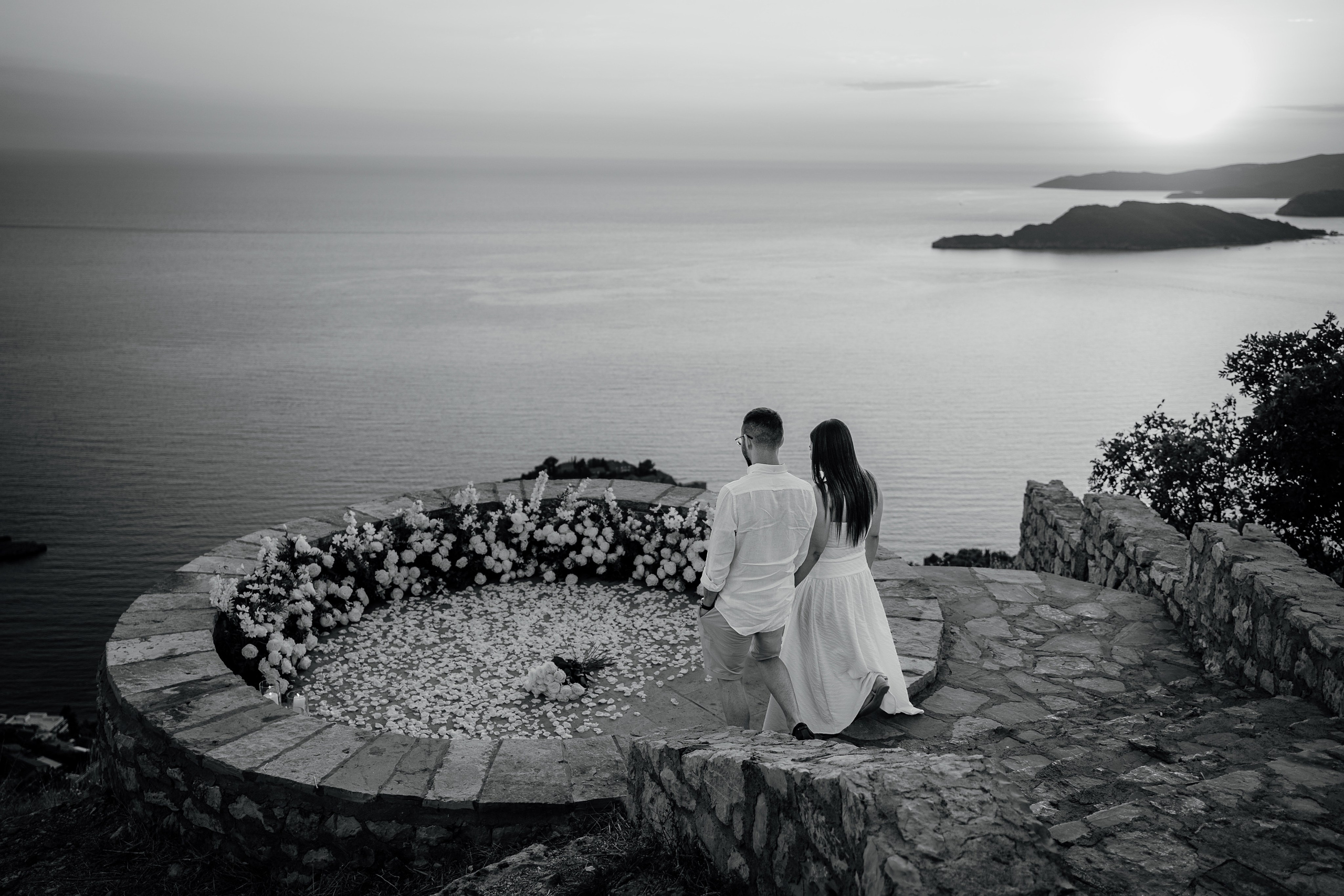 Capture Your Love Story in Montenegro. Photographer in Montenegro | Фотограф в Черногории