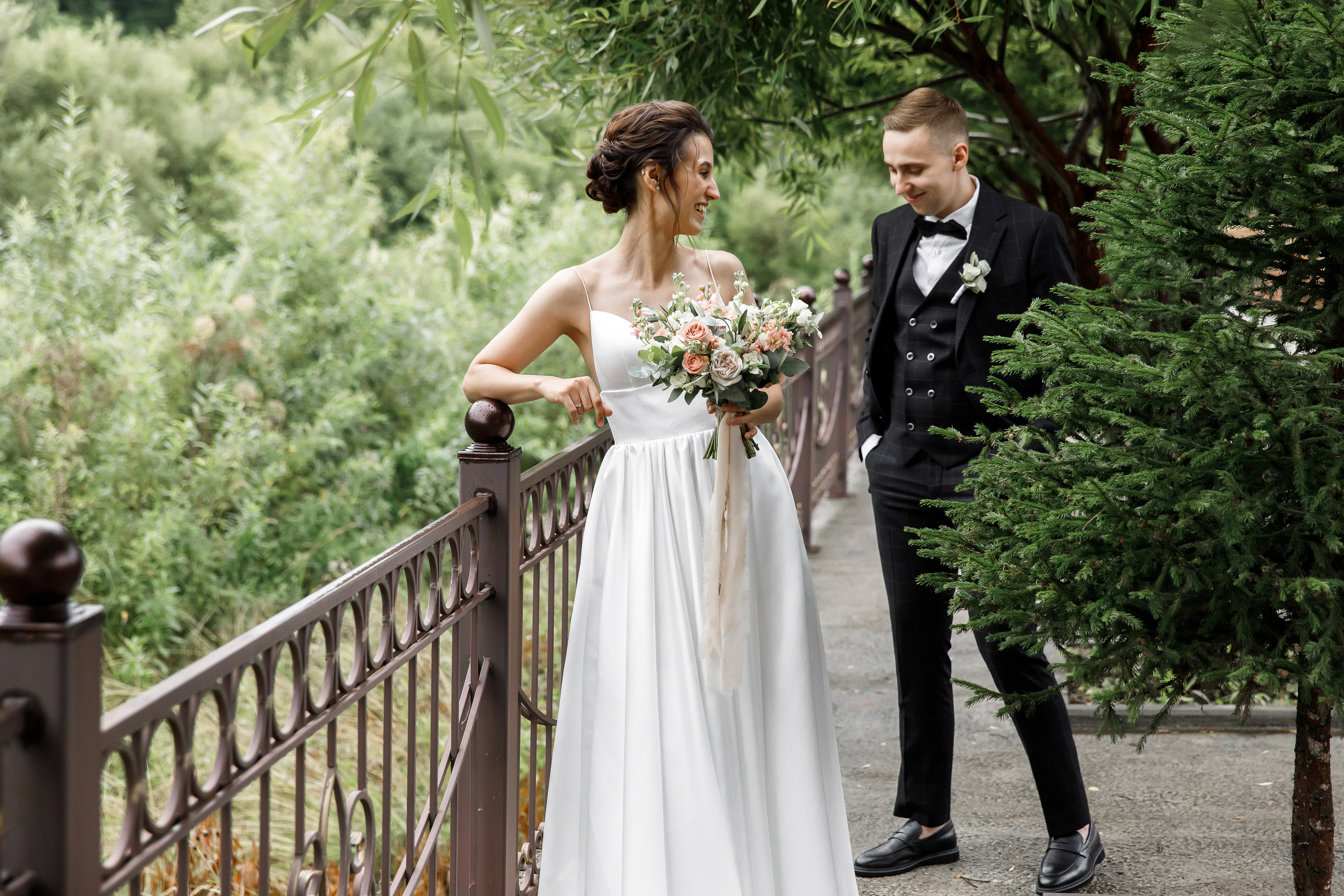 Даниил и Дария. Фотограф Ян Ежов | Свадебный фотограф в Томске