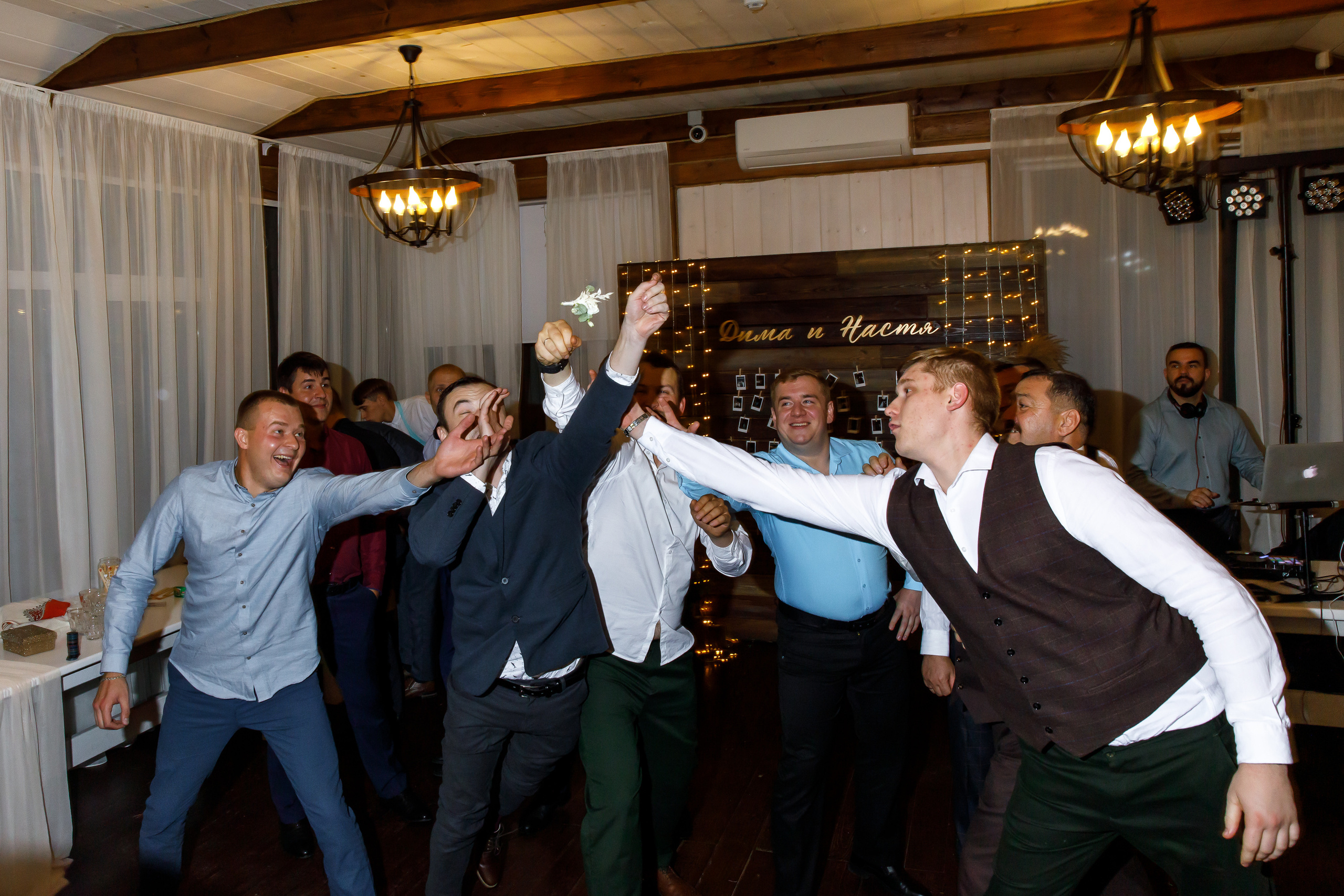 Дима и Настя. Фотограф Ян Ежов | Свадебный фотограф в Томске