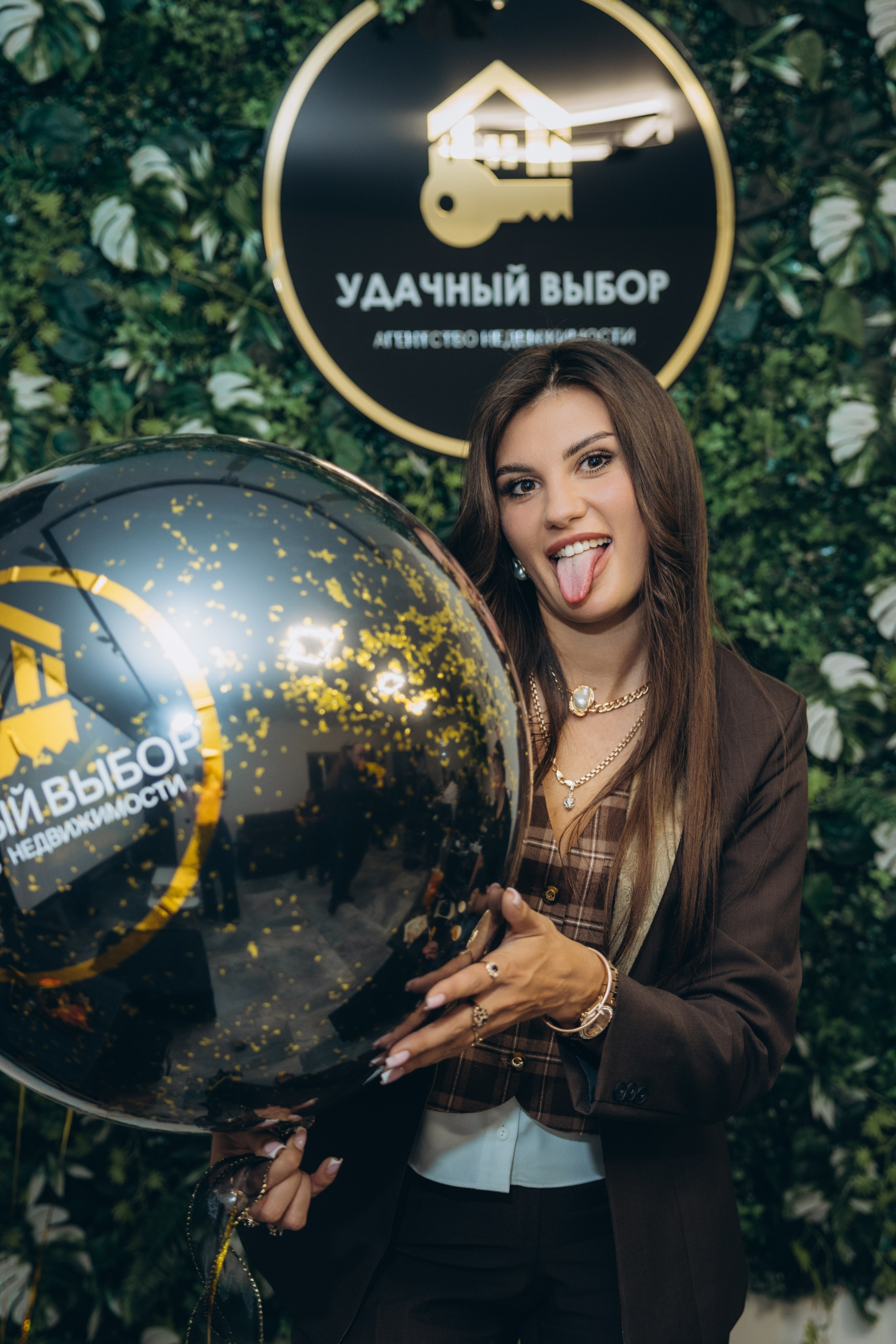 2 года компании «Удачный выбор». Свадебный, семейный фотограф в Иркутске Светлана Макаричева