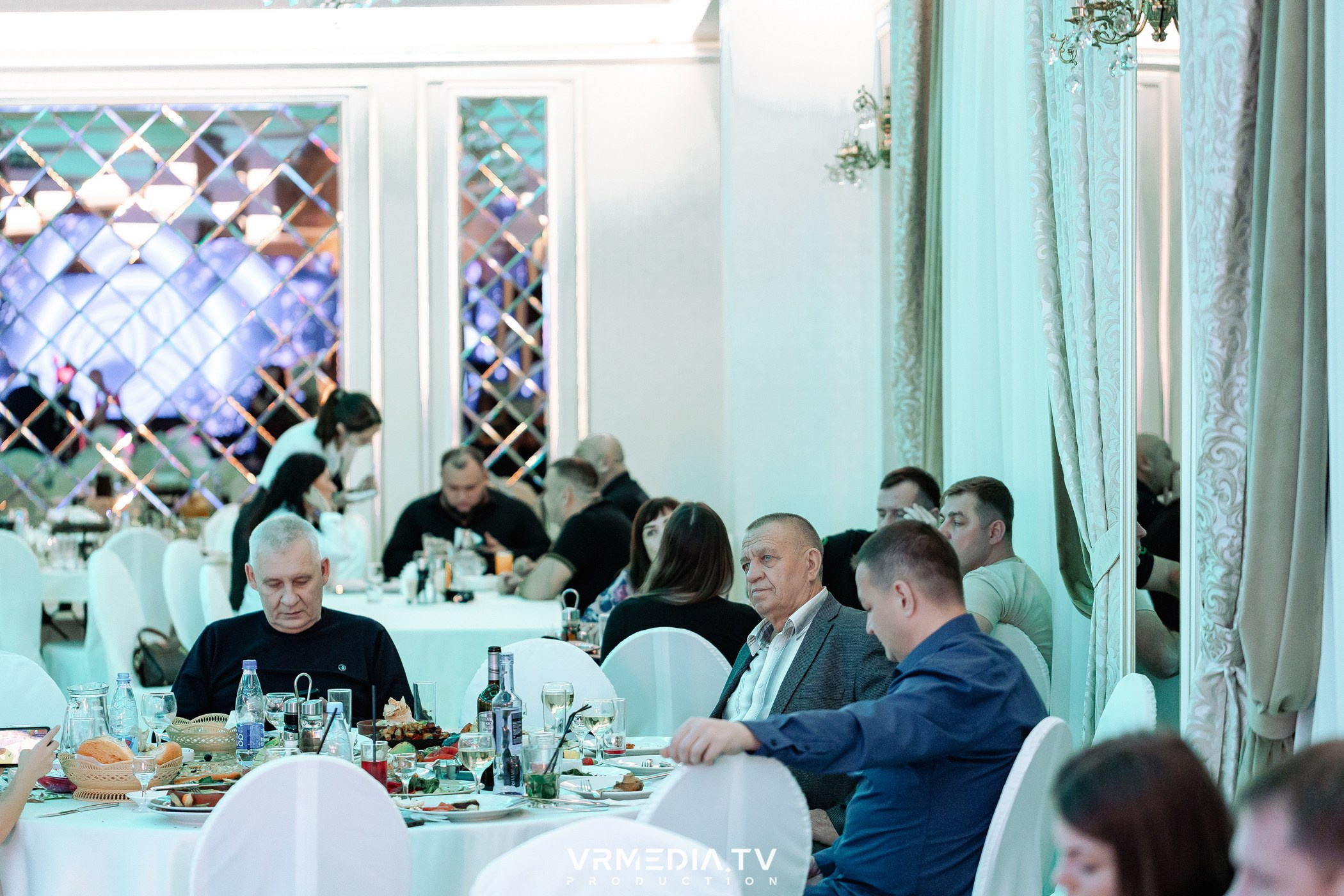 Выходные в ресторане «Лазурный берег»