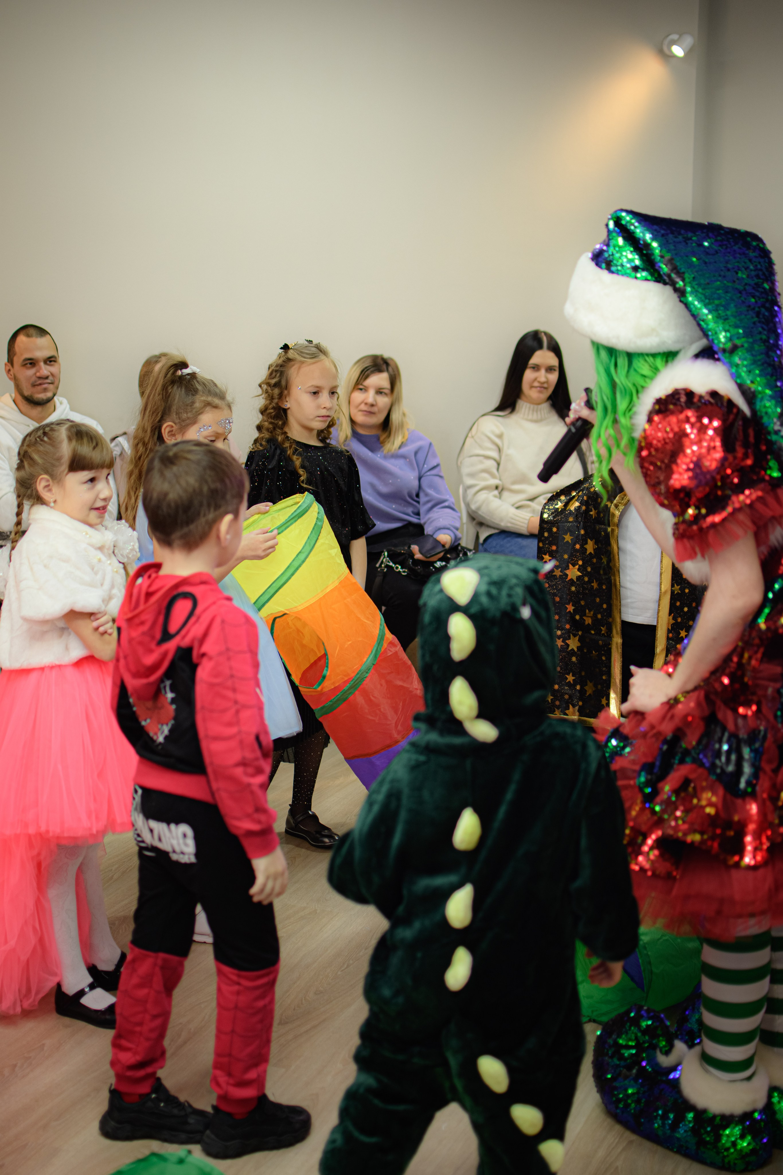 HAPPY NEW YEAR. Photokarish