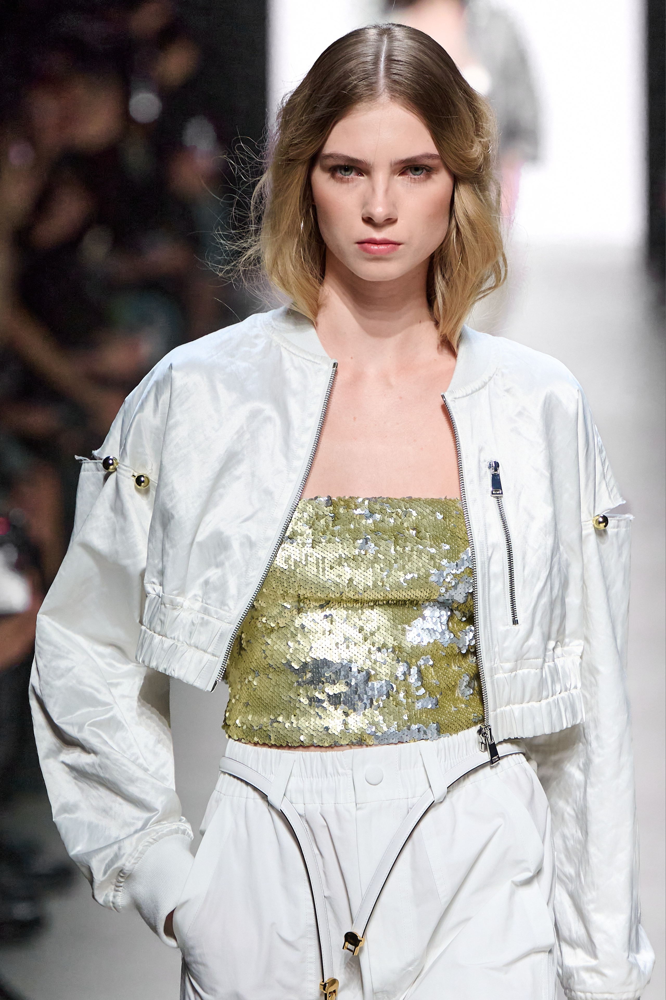 Efremov. Московская неделя моды. 2025. Дима Бабушкин. Фотограф. Подиум. Репортаж. Творчество. Дорого