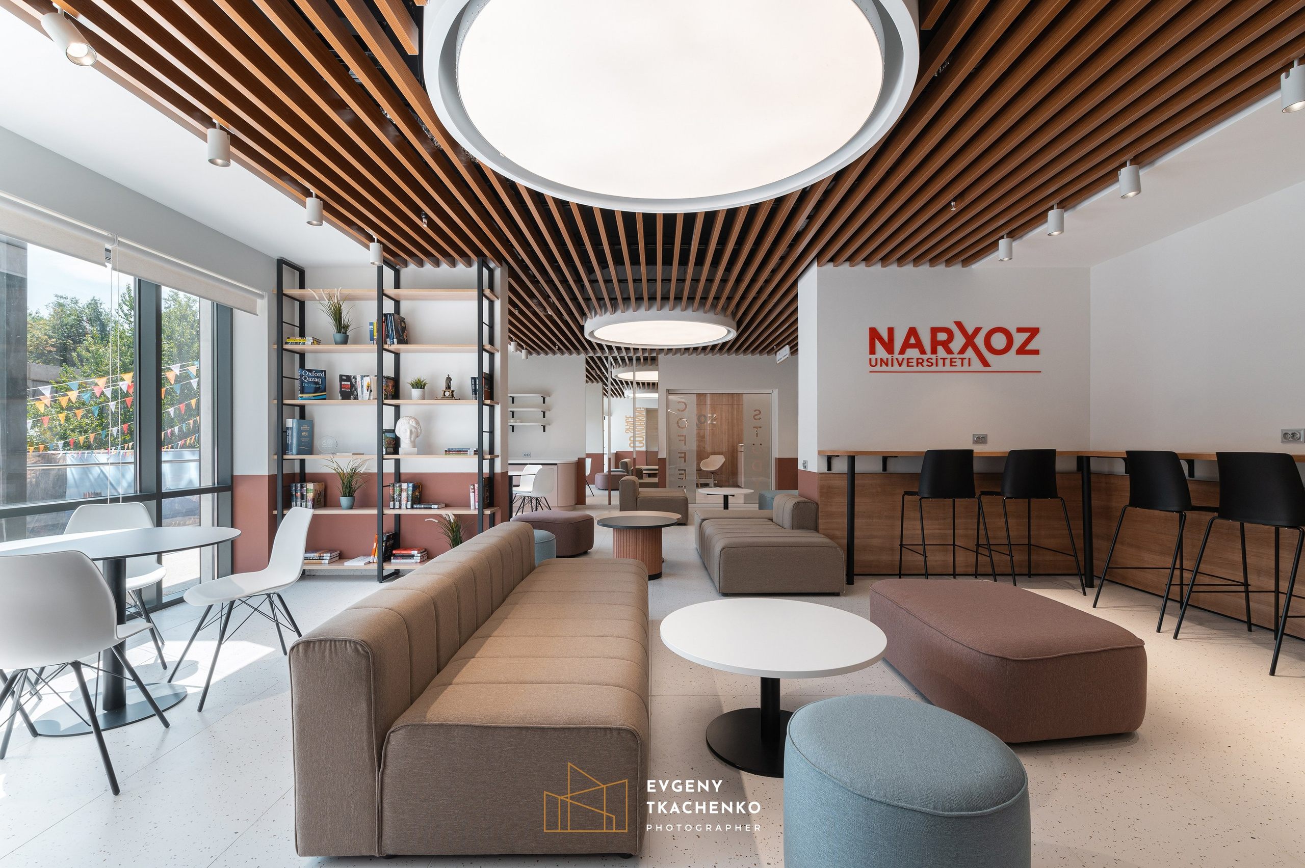 Общежитие университета NarXoz в Алматы. Архитектурный и интерьерный фотограф в Казахстане