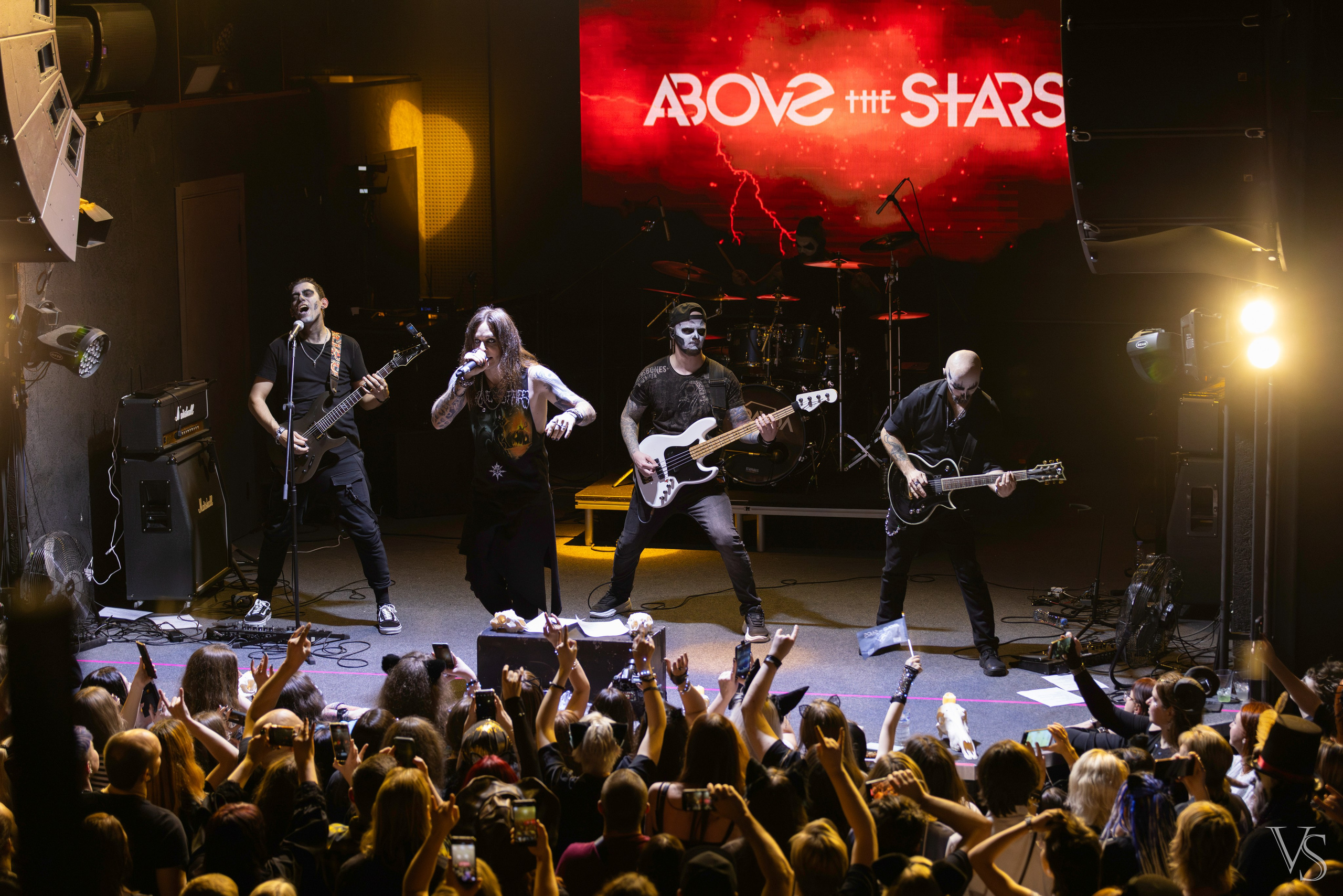 Above the stars. Проклятие Мамбо. Фотограф Виктор Степанов