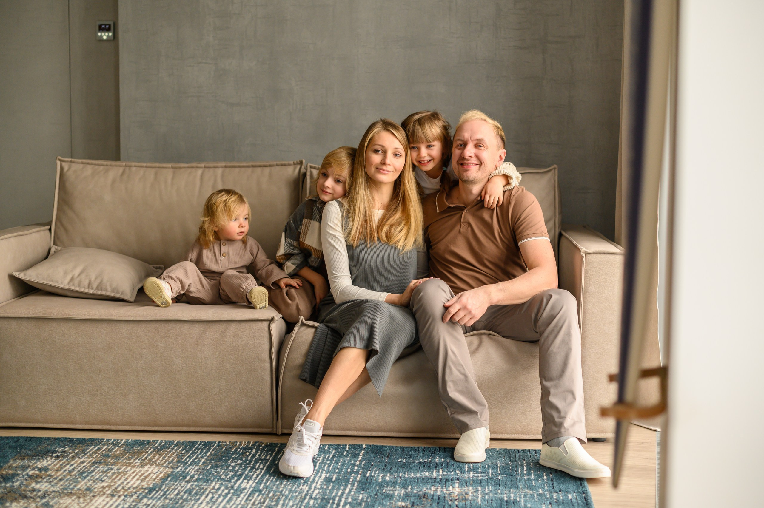 Домашняя семейная фотосессия