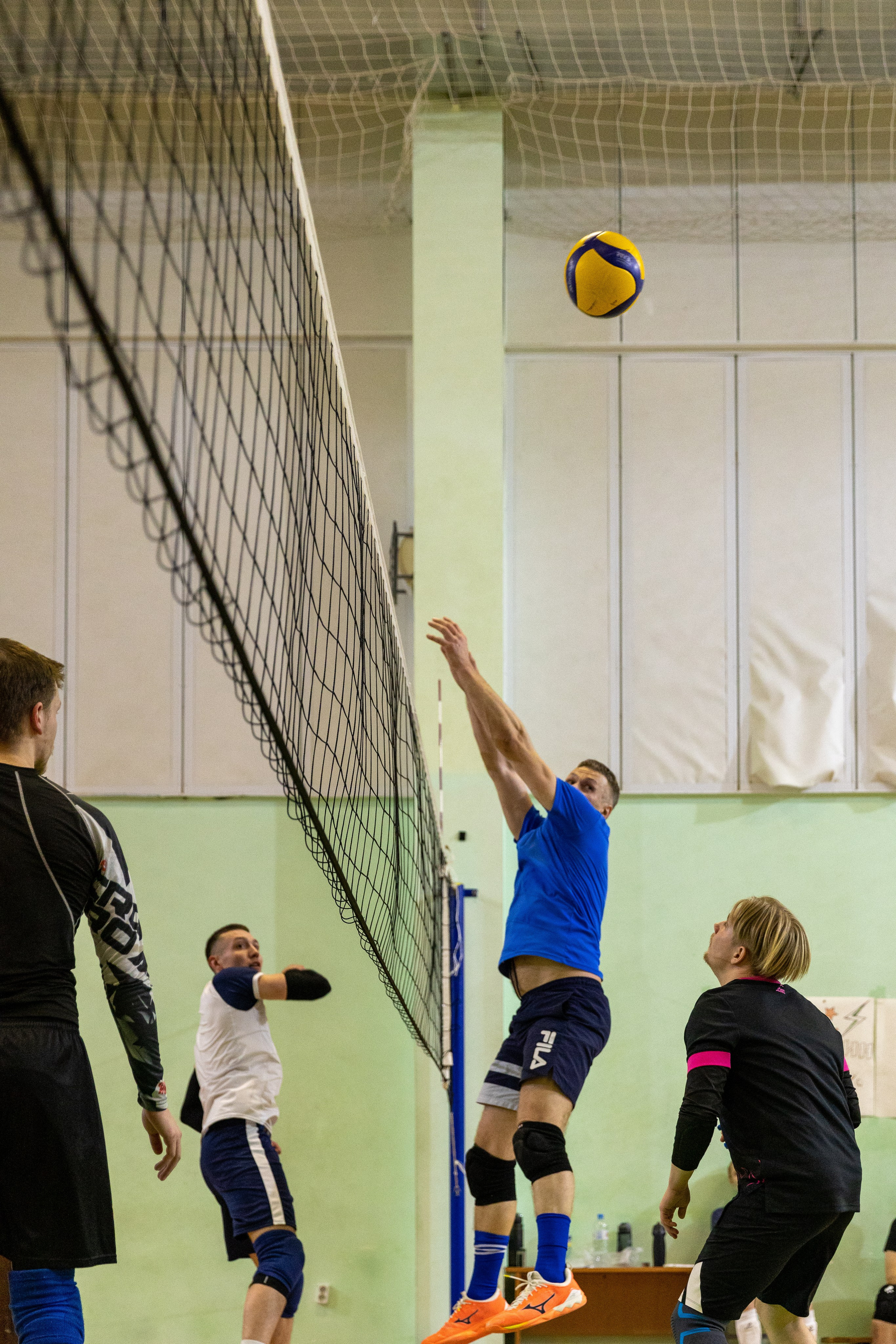 Воллейбол. Товарищеский матч. Репортажный фотограф Санкт-Петербург | Роман Карбышев