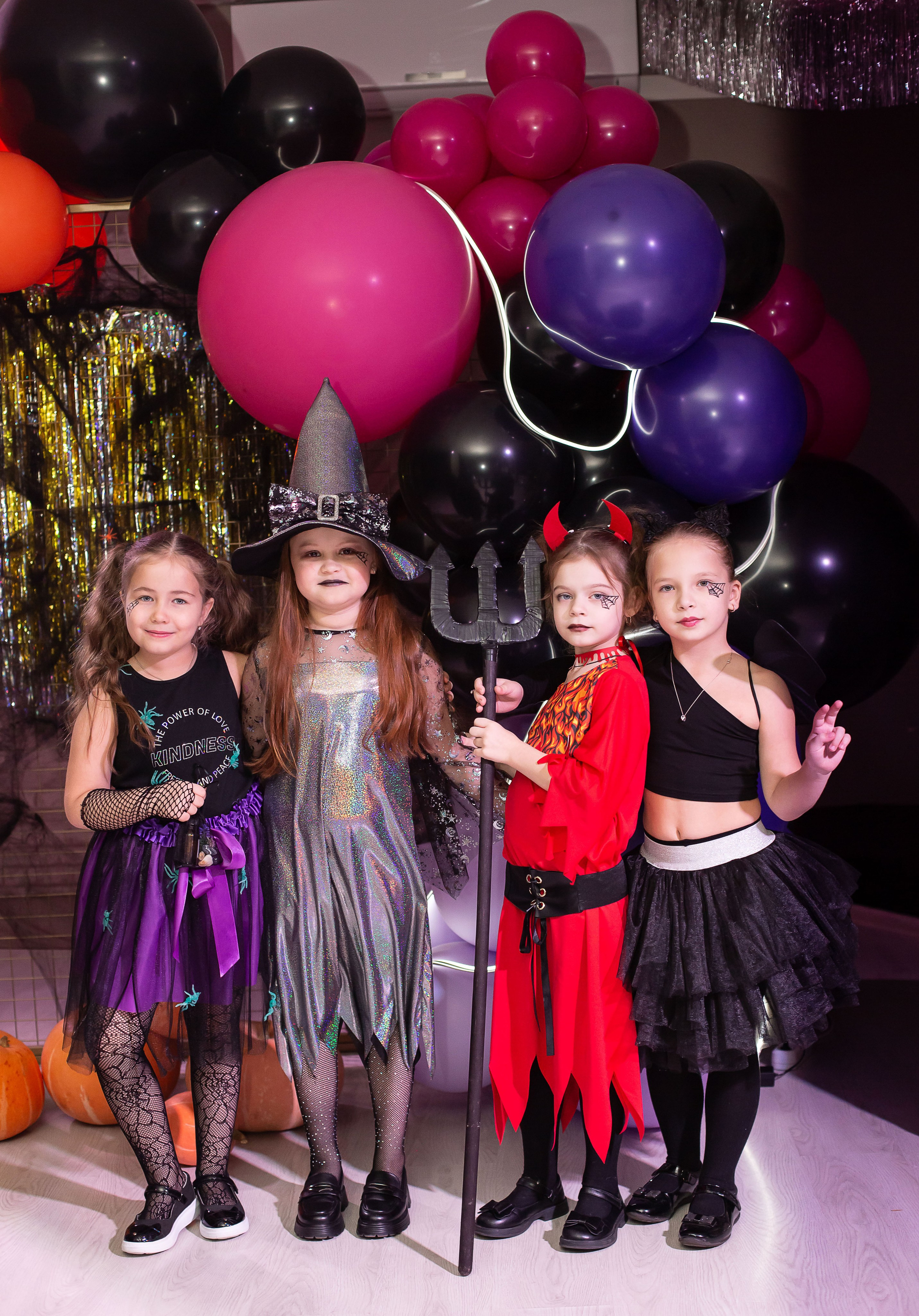 Верхом на помеле спектакль интерактивный. Семейный и детский фотограф Анна Петракова