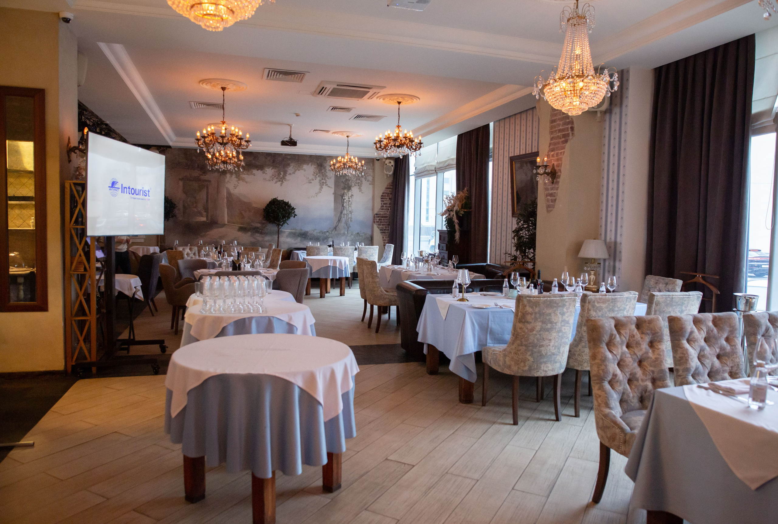 Москва бизнес завтрак ресторан La Provincia. Семейный и детский фотограф Анна Петракова