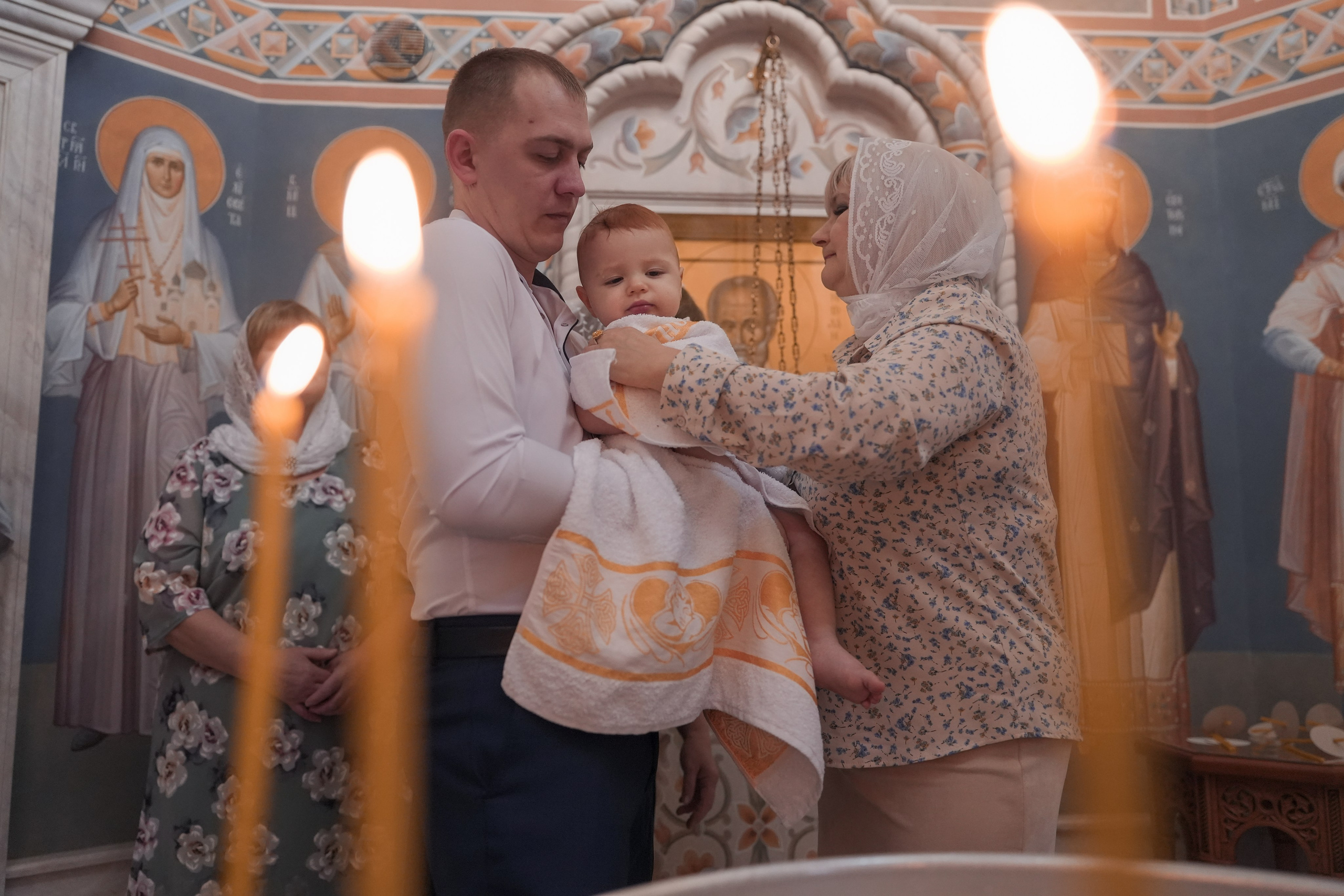 Крещение. Фотограф на крещение и венчание в Екатеринбурге. Ольга Мезенцева