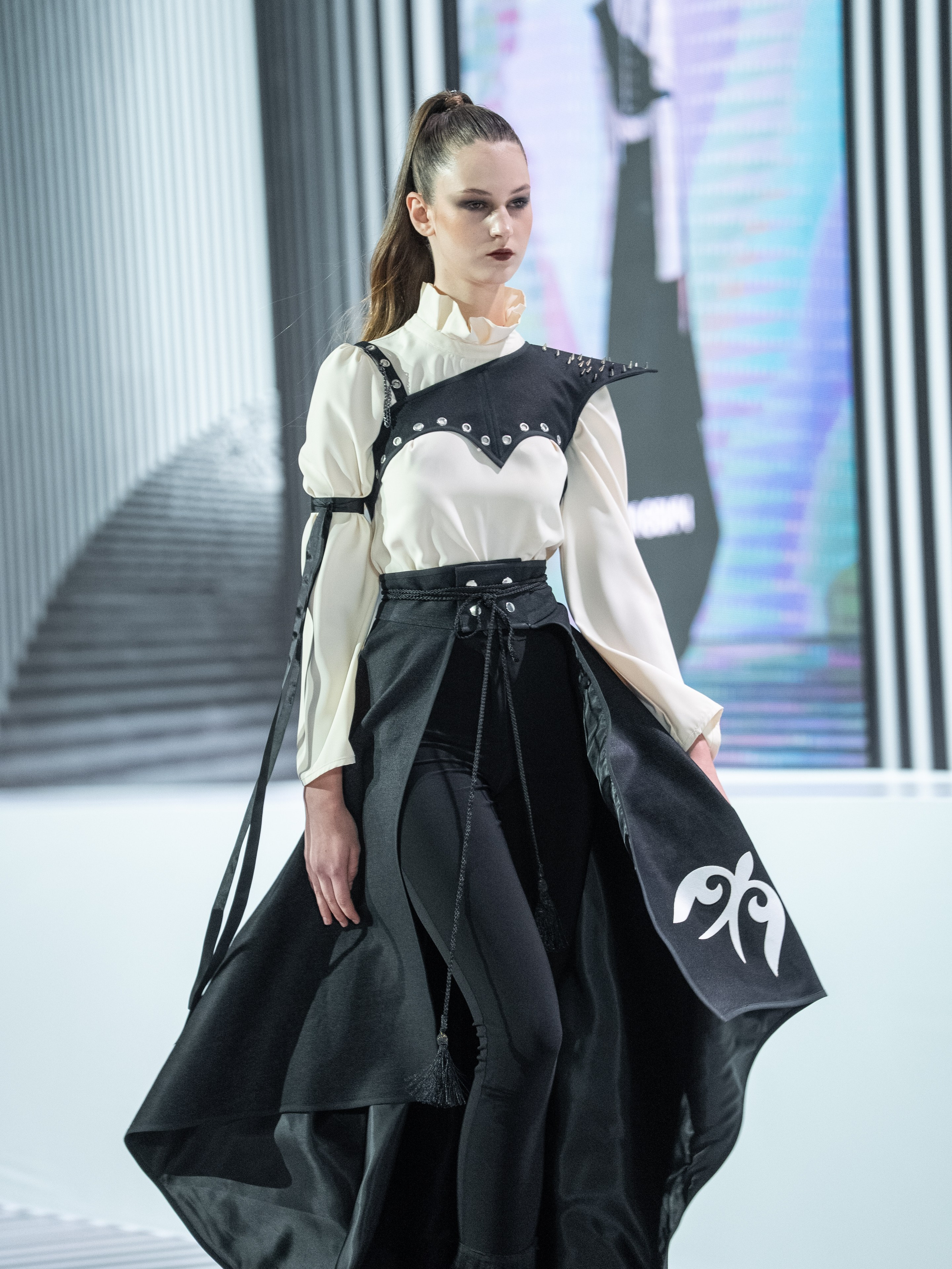 New Generation-OPEN WAY. Сайт Алматинского НЮ АРТ, будуар и фэшн фотографа Дениса Карпенко