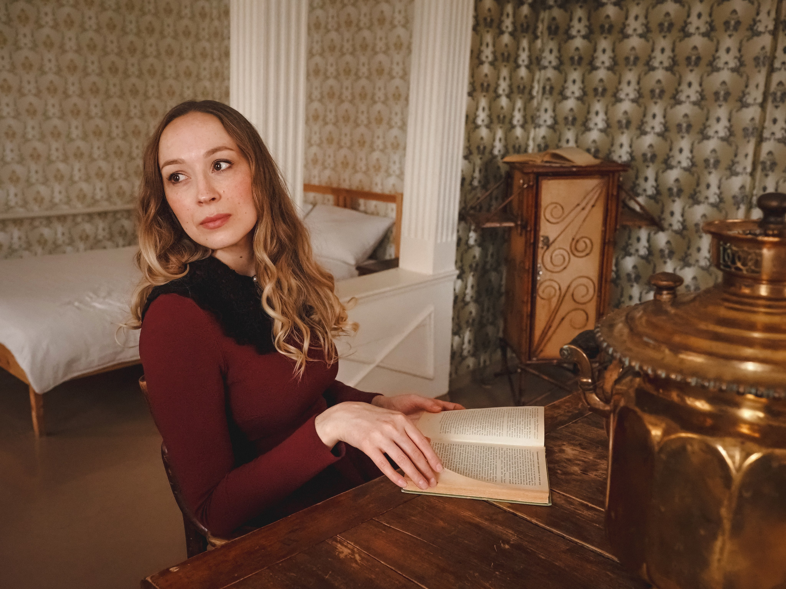 Ирина и Евгения в доме Пельцама. Семейный фотограф Ольга Барабанова