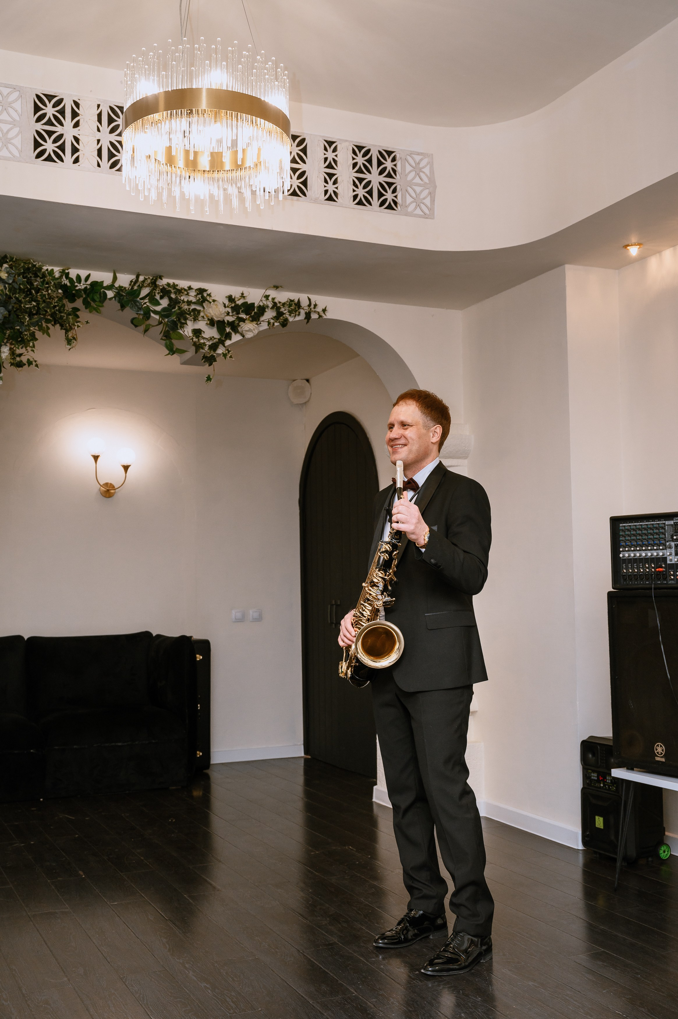 Поэтический вечер Ольги Любимовой. Свадебный и просто хороший фотограф в Челябинске