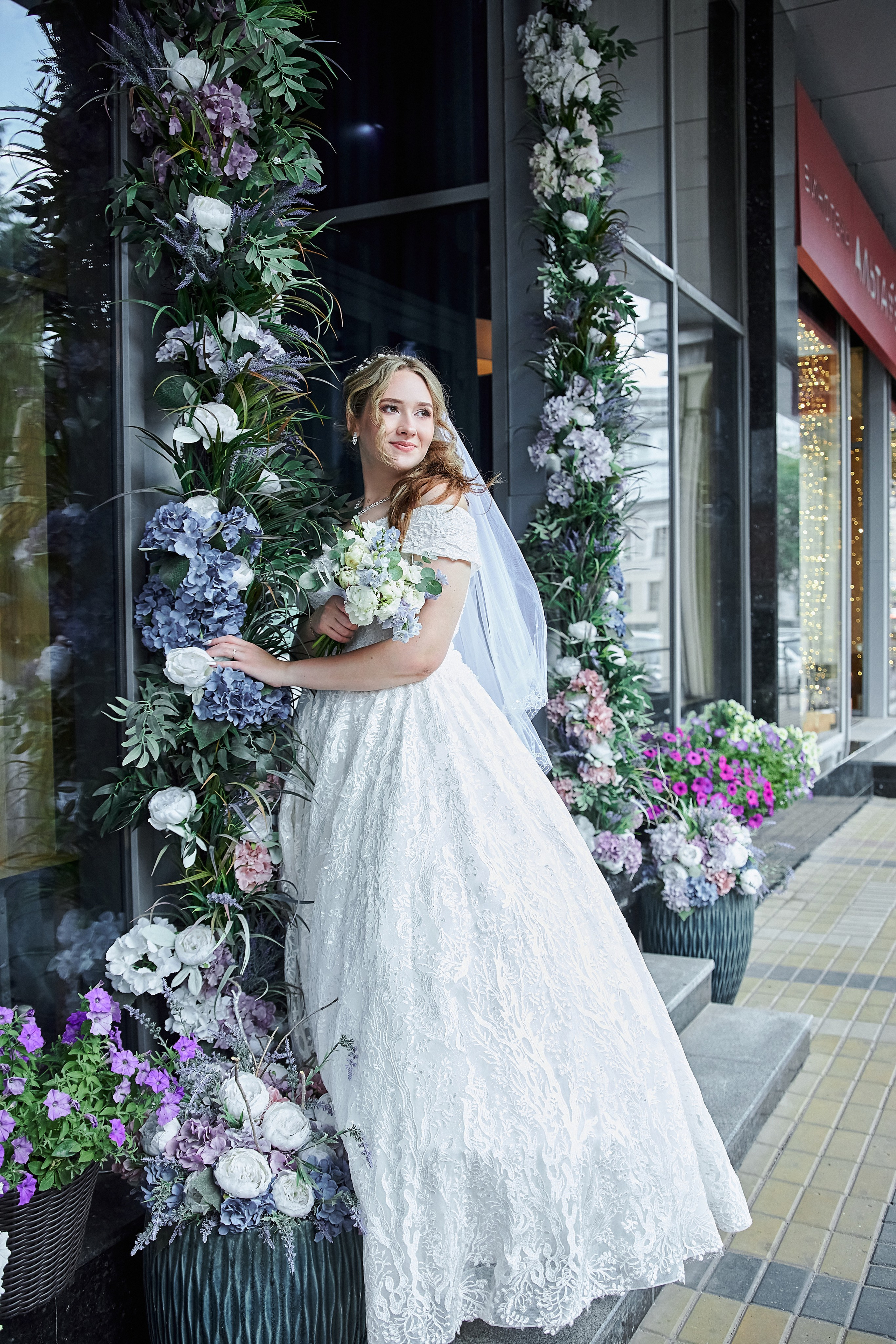 Свадебная прогулка. Кокорин Евгений Фотограф