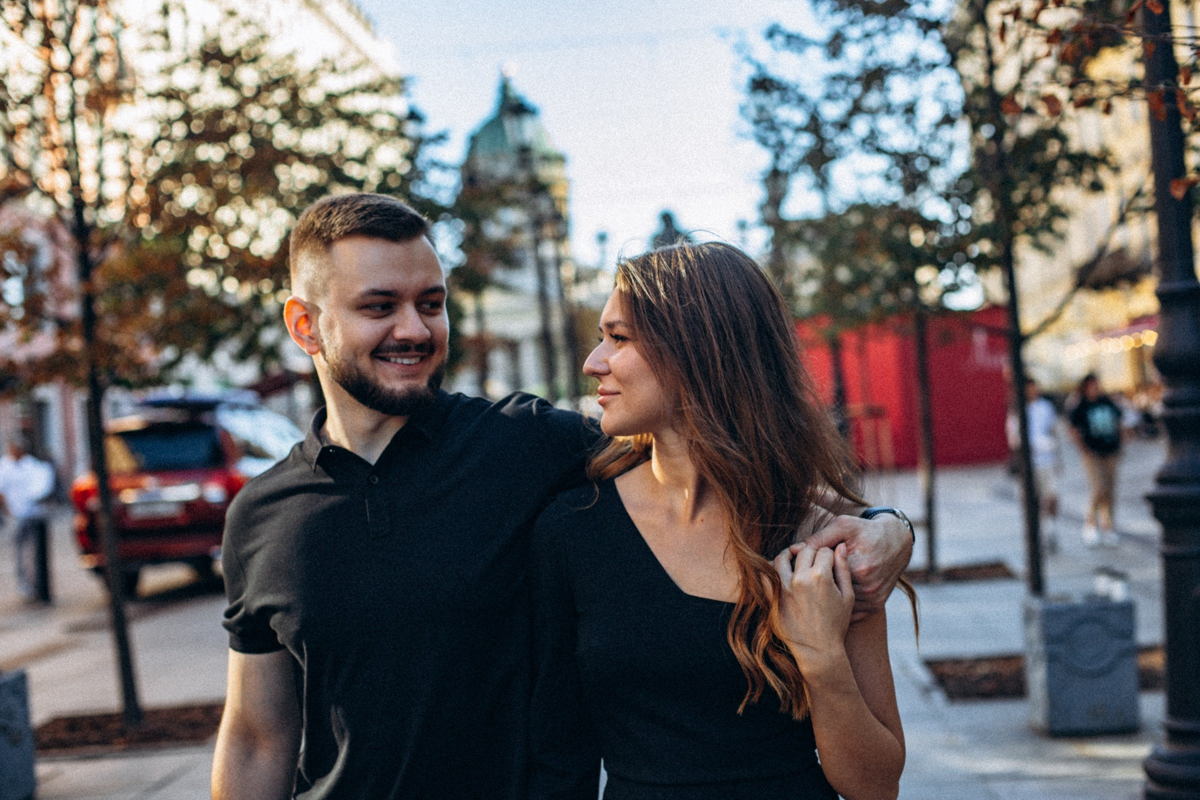 Дмитрий и Юлия в августе. Фотопрогулка в Петербурге. Индивидуальный и семейный фотограф в Санкт-Петербурге