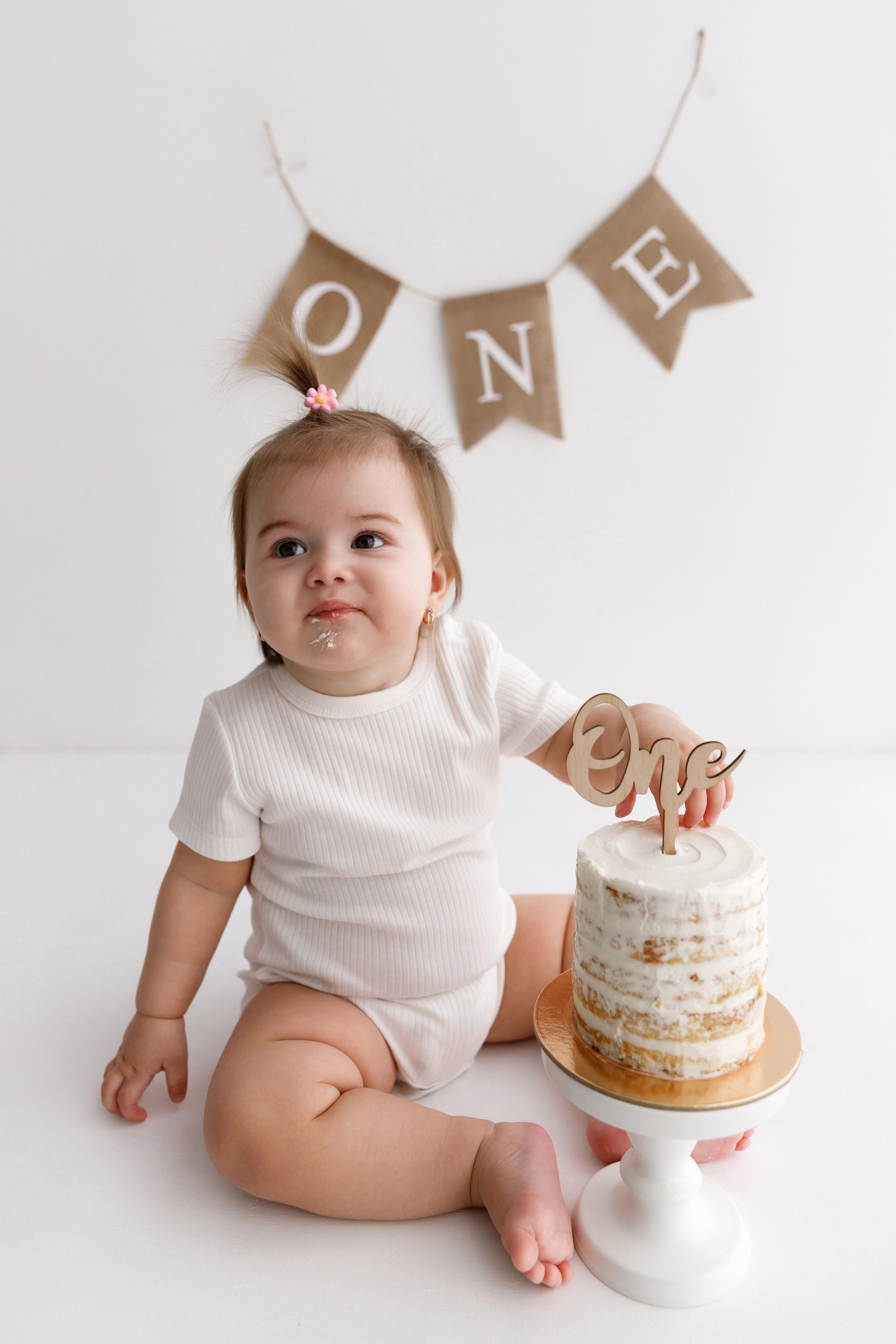 Годик Алисе. Фотограф новорожденных Славянск-на-Кубани Куцевольская Екатерина