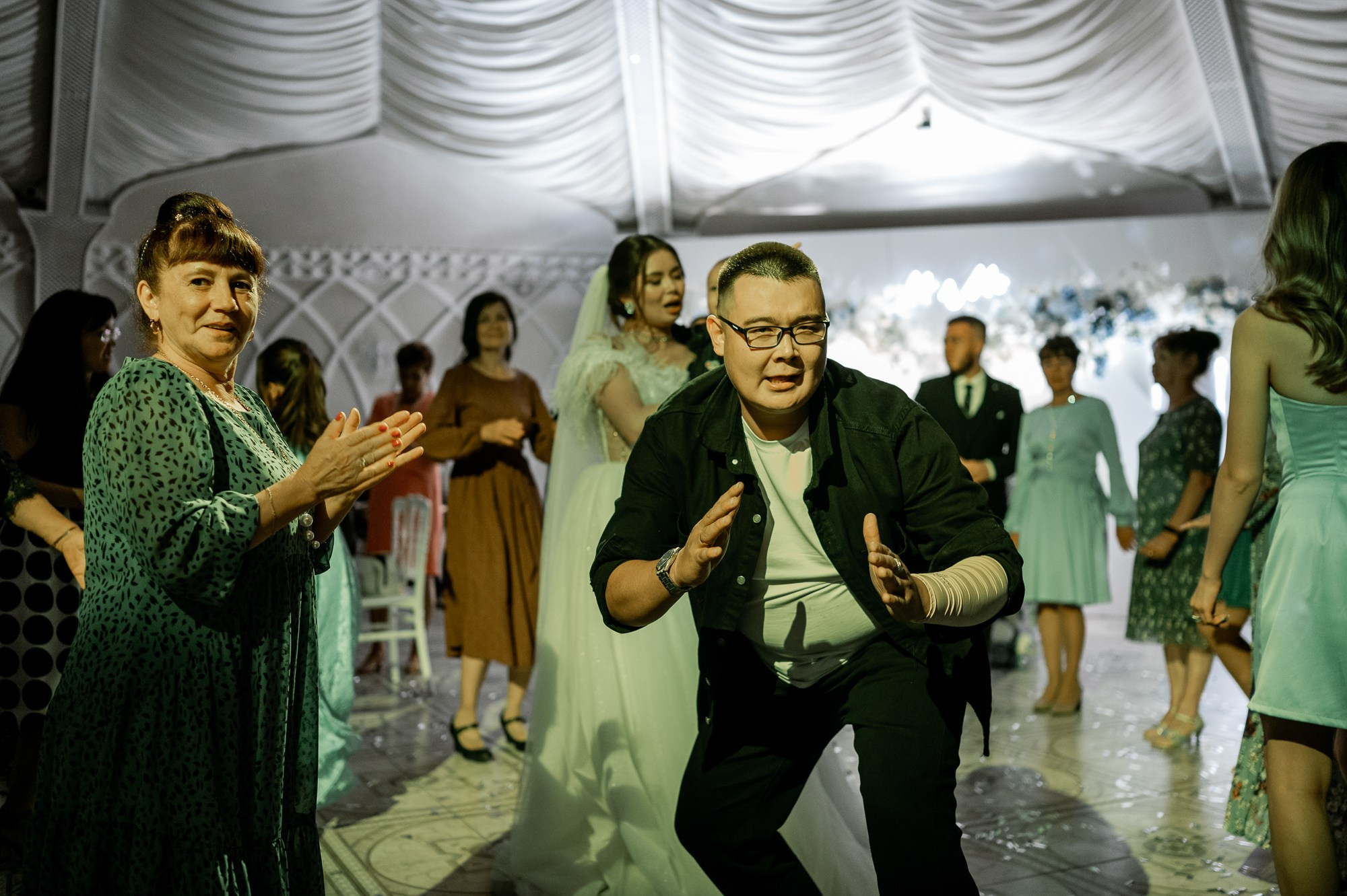 Денис и Алсу. Свадебный фотограф в Тюмени Анастасия Конева