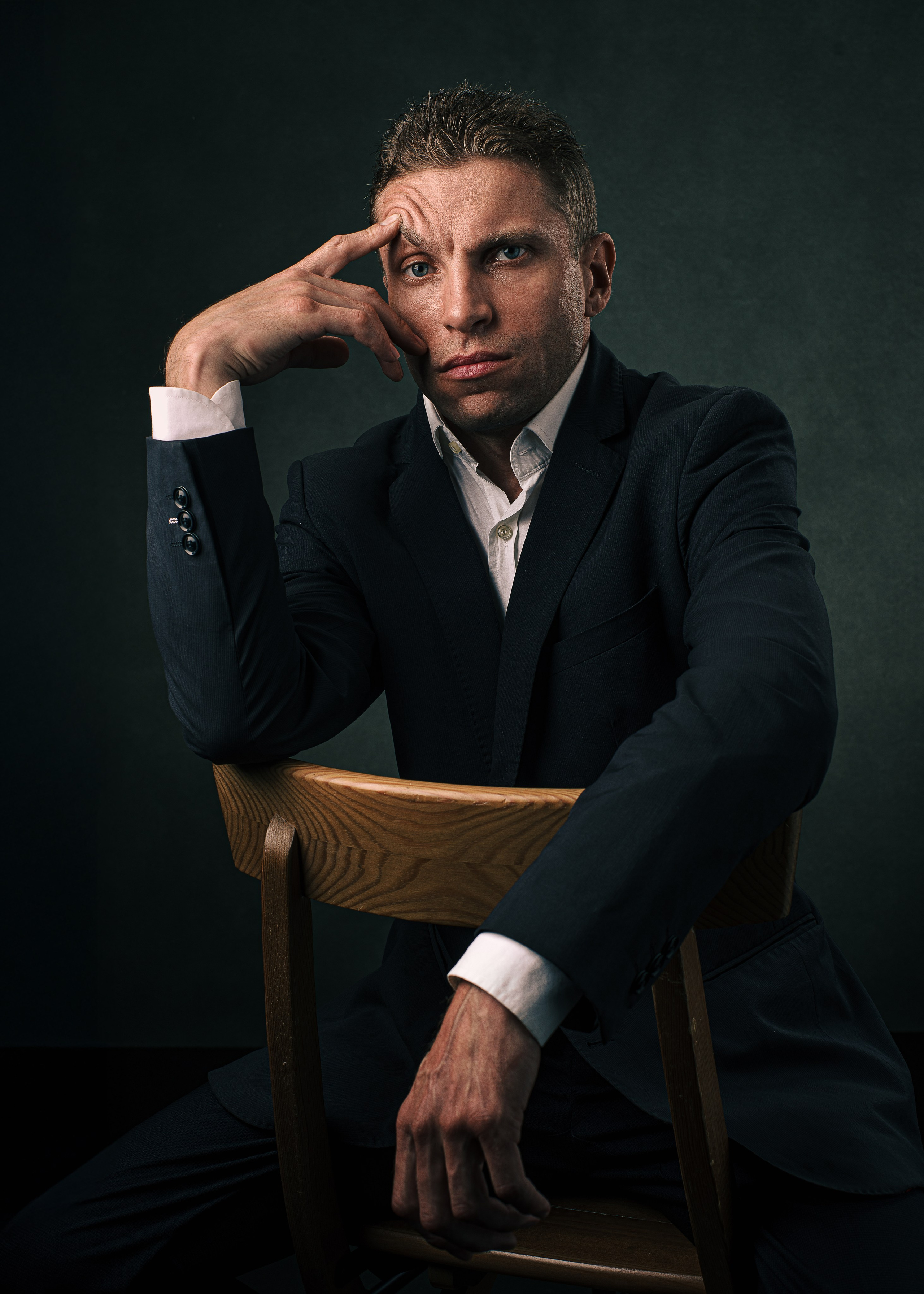 Портретный и предметный фотограф в Твери Алексей Маркин