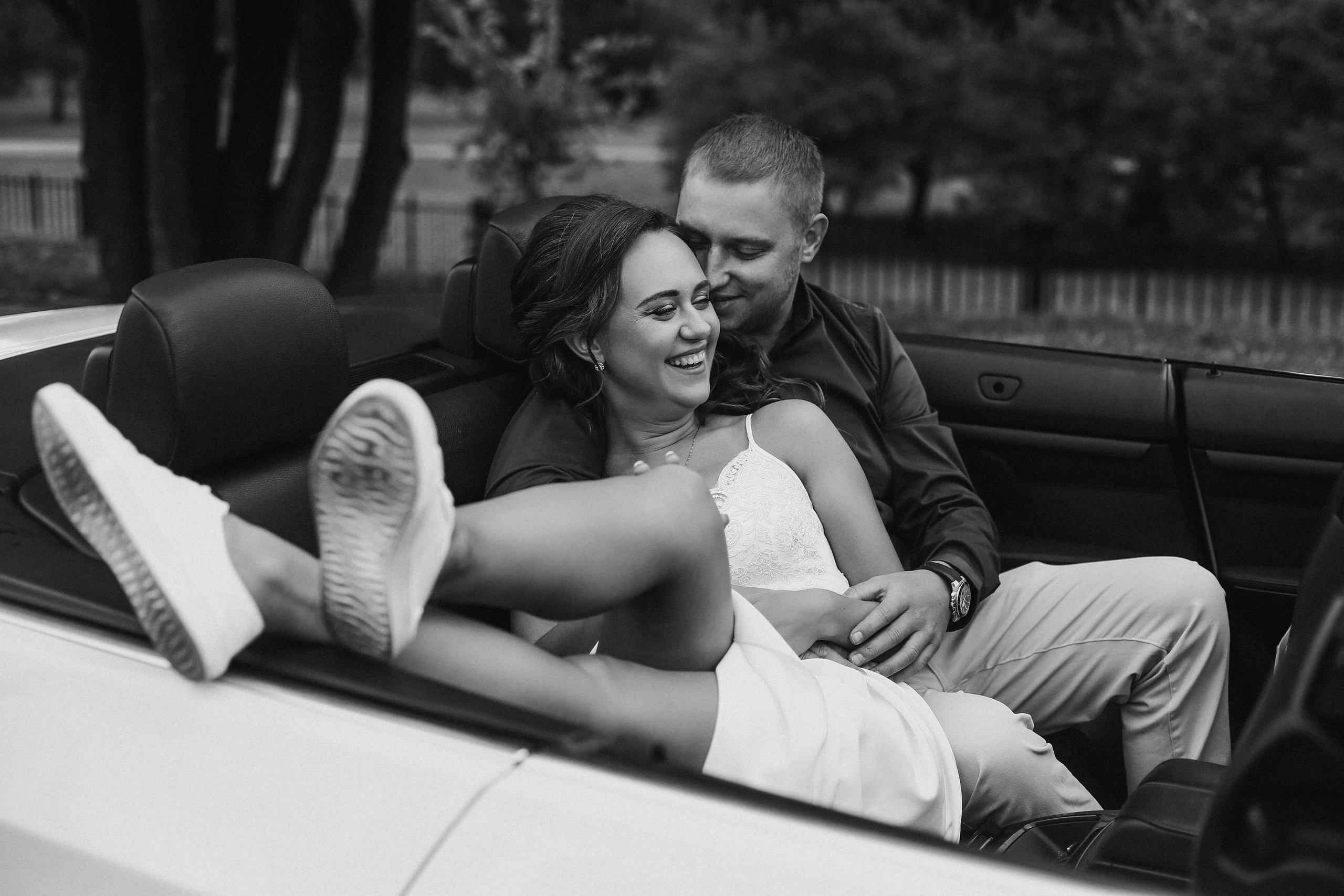 Свадебная прогулка в Ч\Б. Фотограф Антон Чупринин