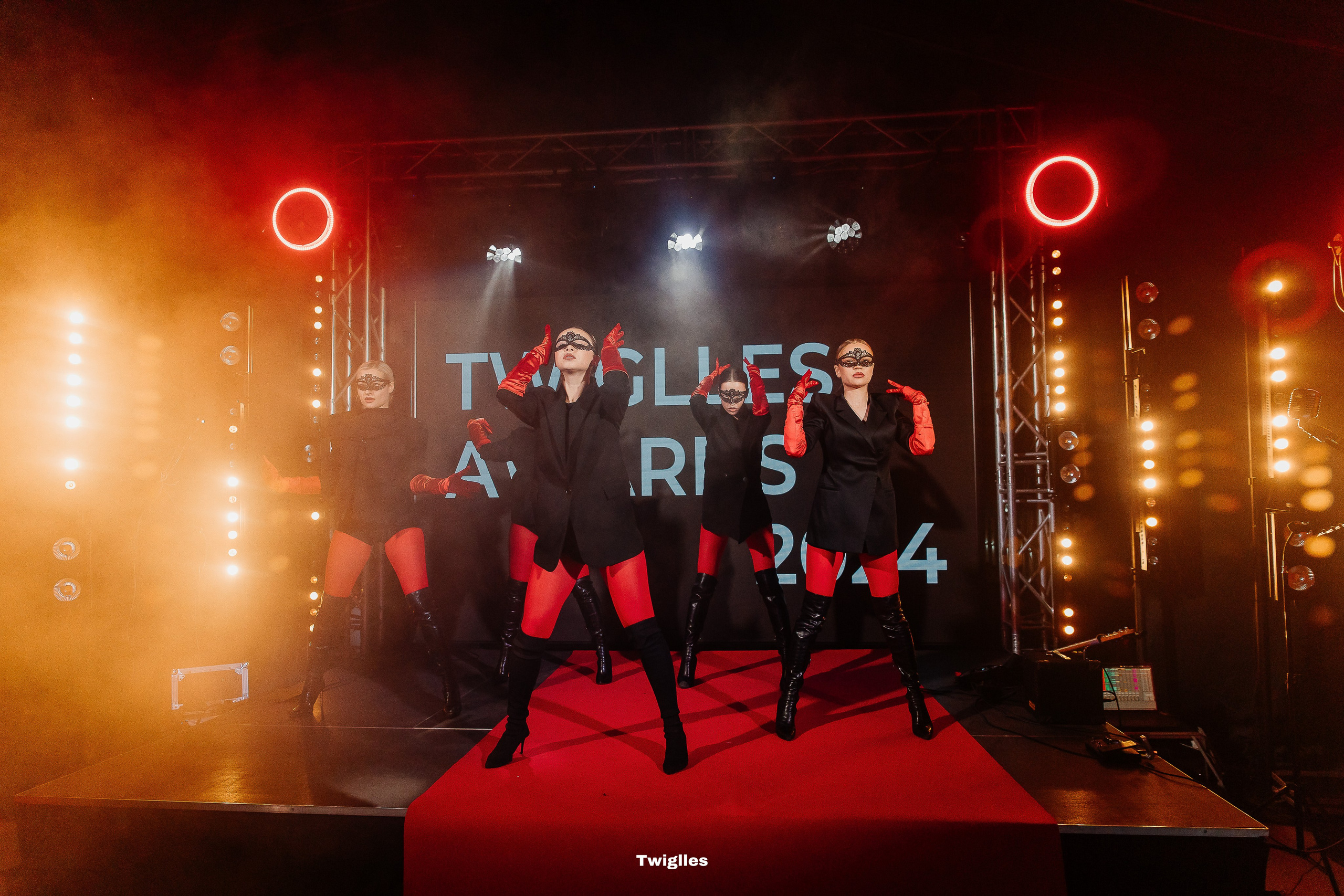 TWIGLLES AWARDS 2024. Свадебный и семейный фотограф Исаев Давид