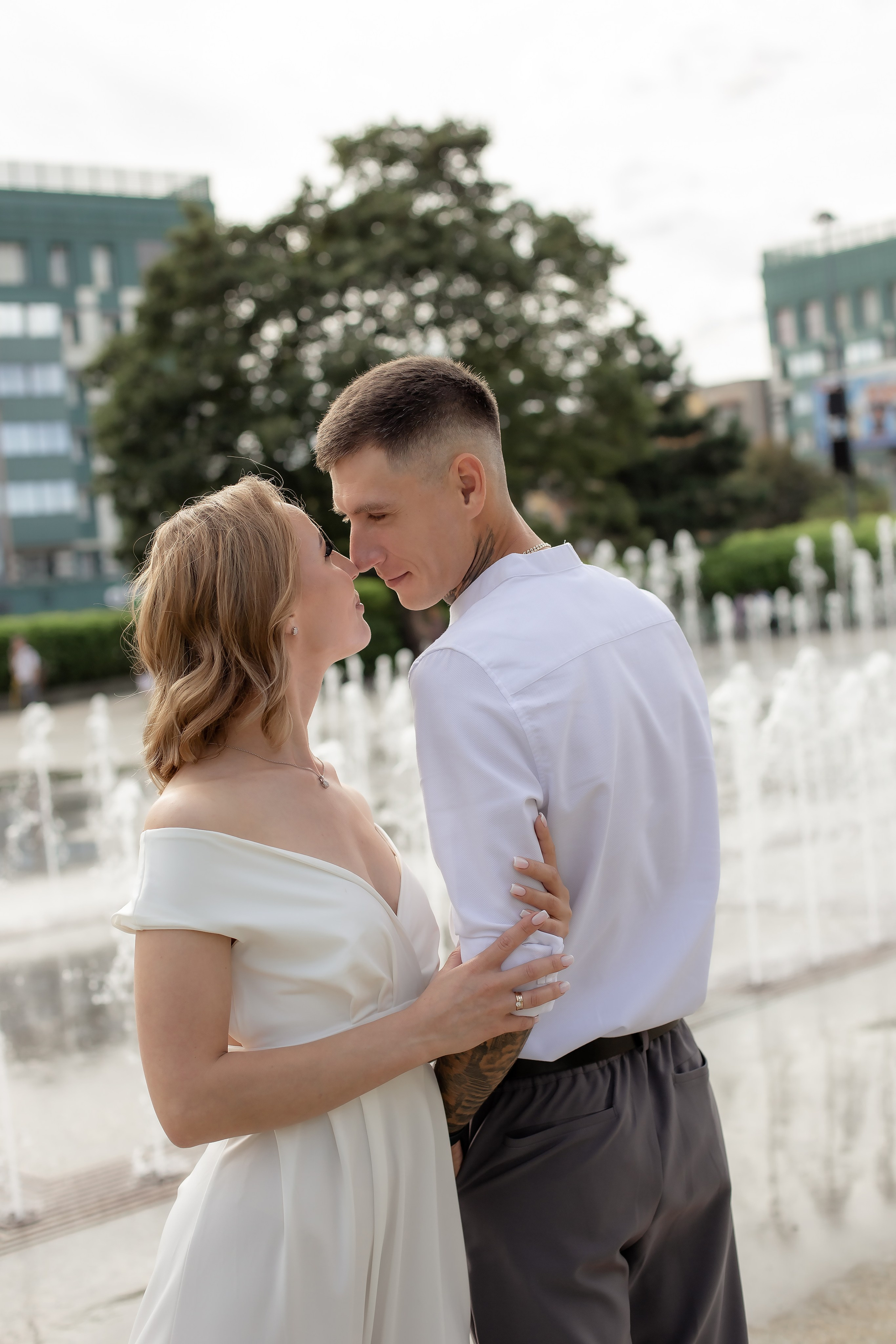 Саша и Вика. Биржевой сквер. Фотограф в Калининграде Решетникова Алина