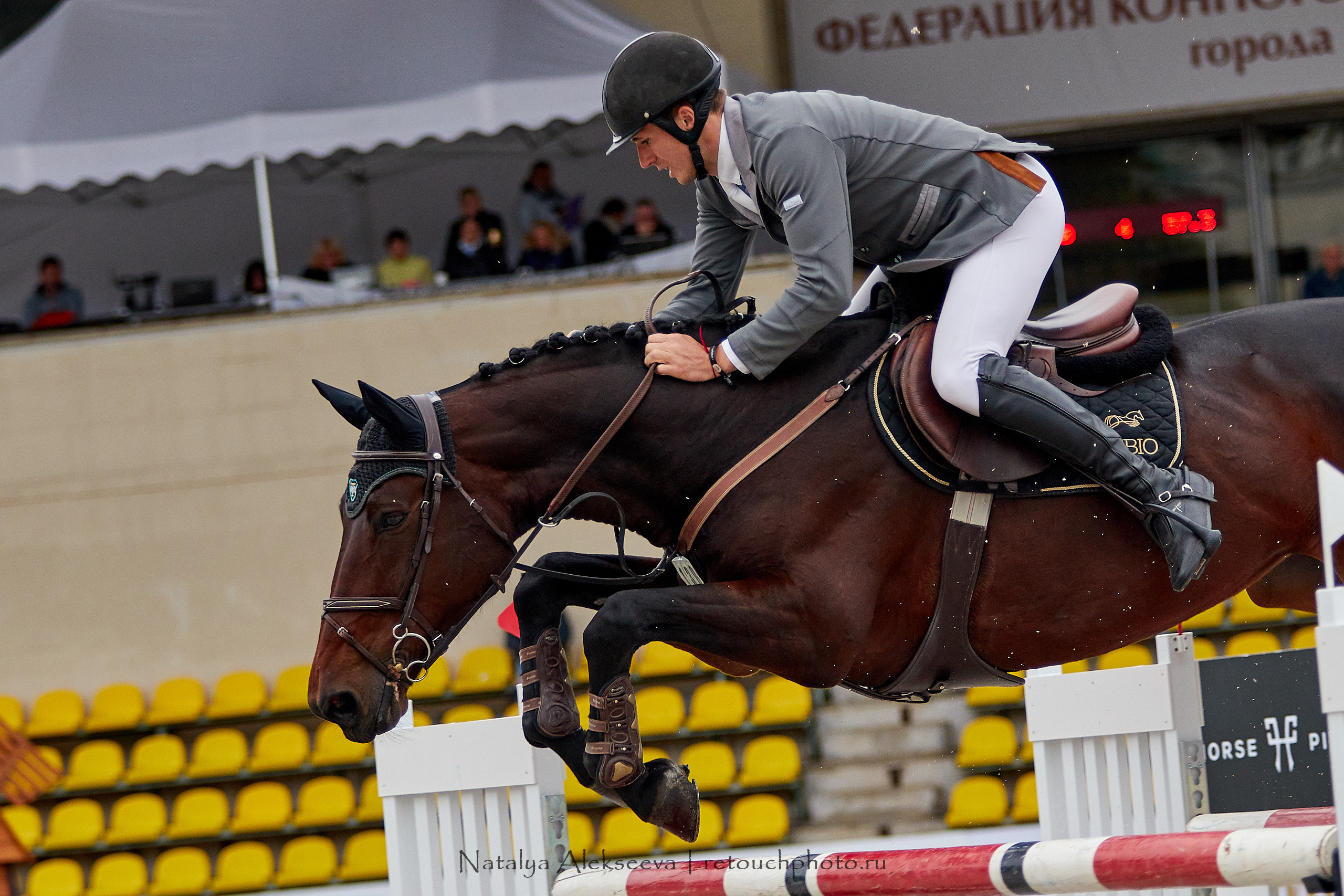 CSI 3*, Grand Prix 145 cm, LR, ГБУ СШ Битца | 09'2019. Репортажный фотограф и ретушер в Москве Наталья Алексеева
