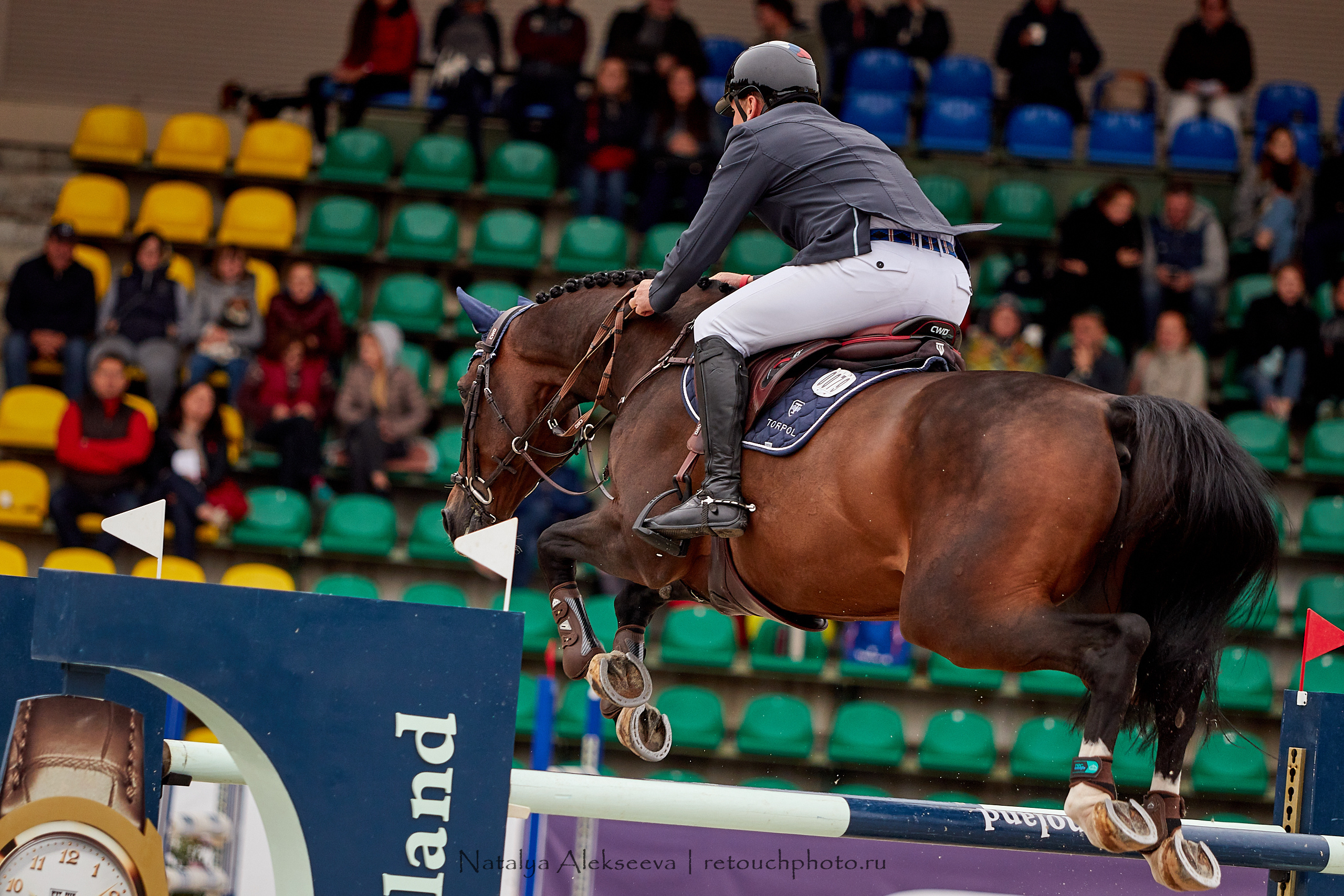 CSI 3*, Grand Prix 145 cm, LR, ГБУ СШ Битца | 09'2019. Репортажный фотограф и ретушер в Москве Наталья Алексеева