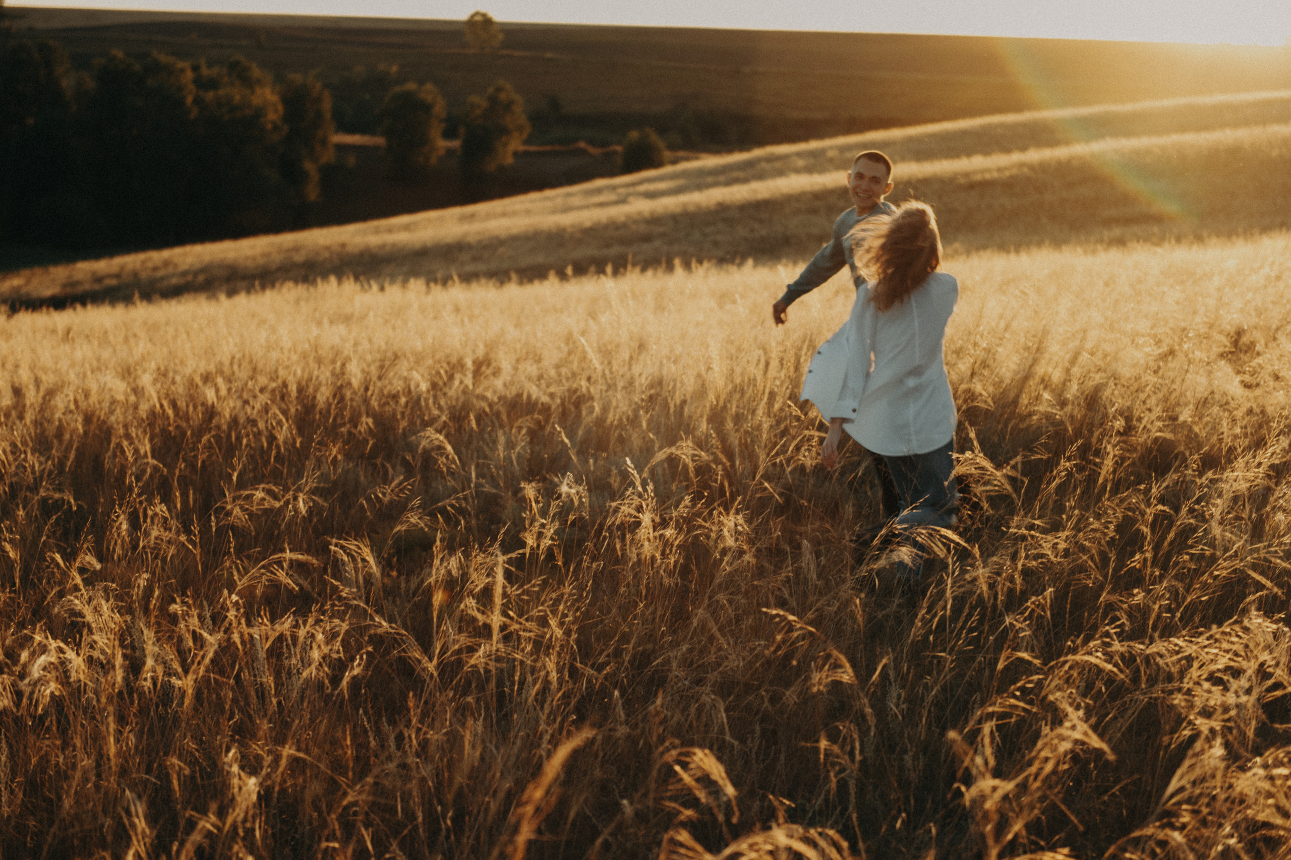 Фотосессия Love Story. Фотограф в Барнауле Дарья Бутурлакина. Люби.Цени.Касайся