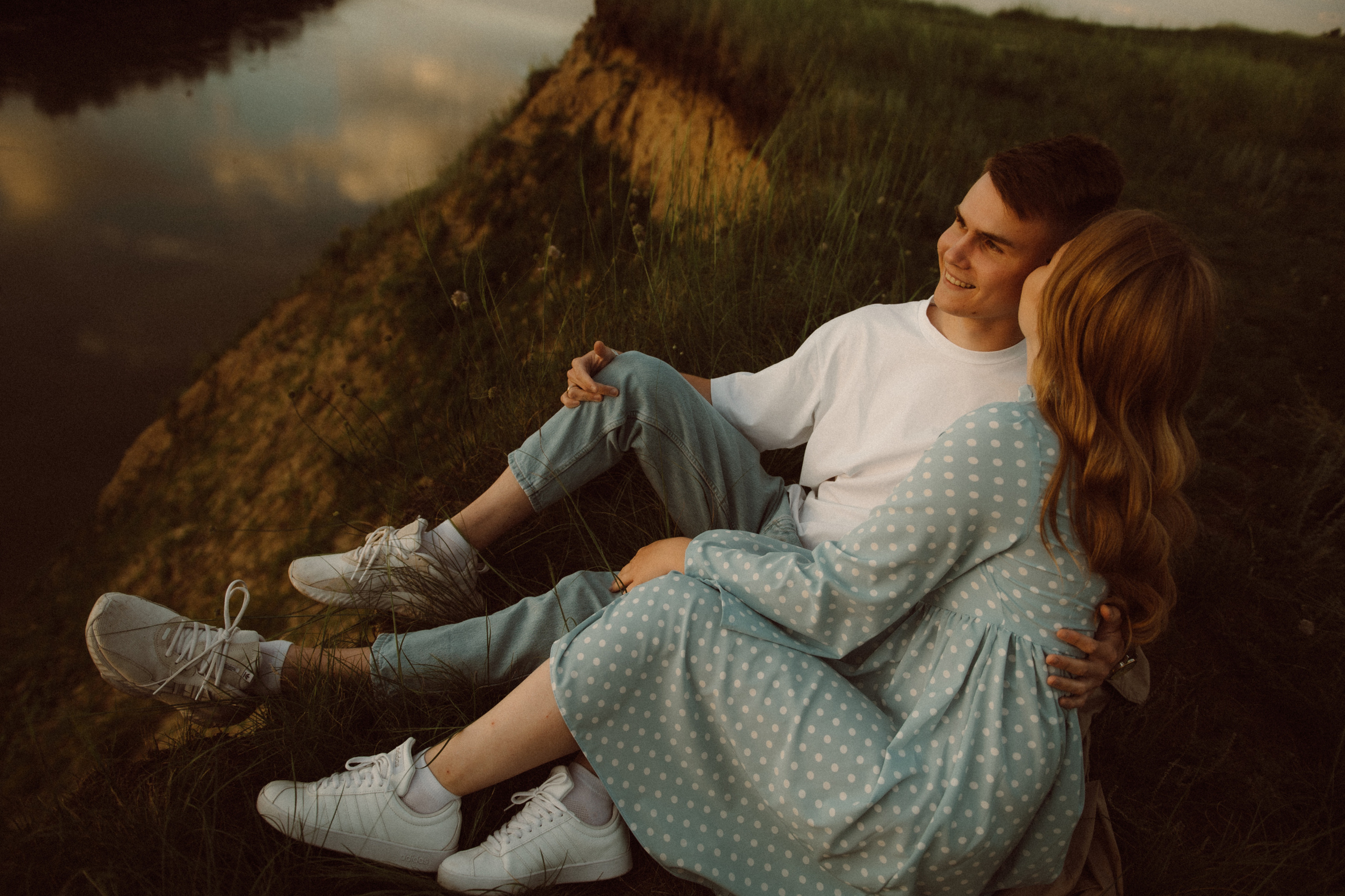 Фотосессия Love Story. Фотограф в Барнауле Дарья Бутурлакина. Люби.Цени.Касайся