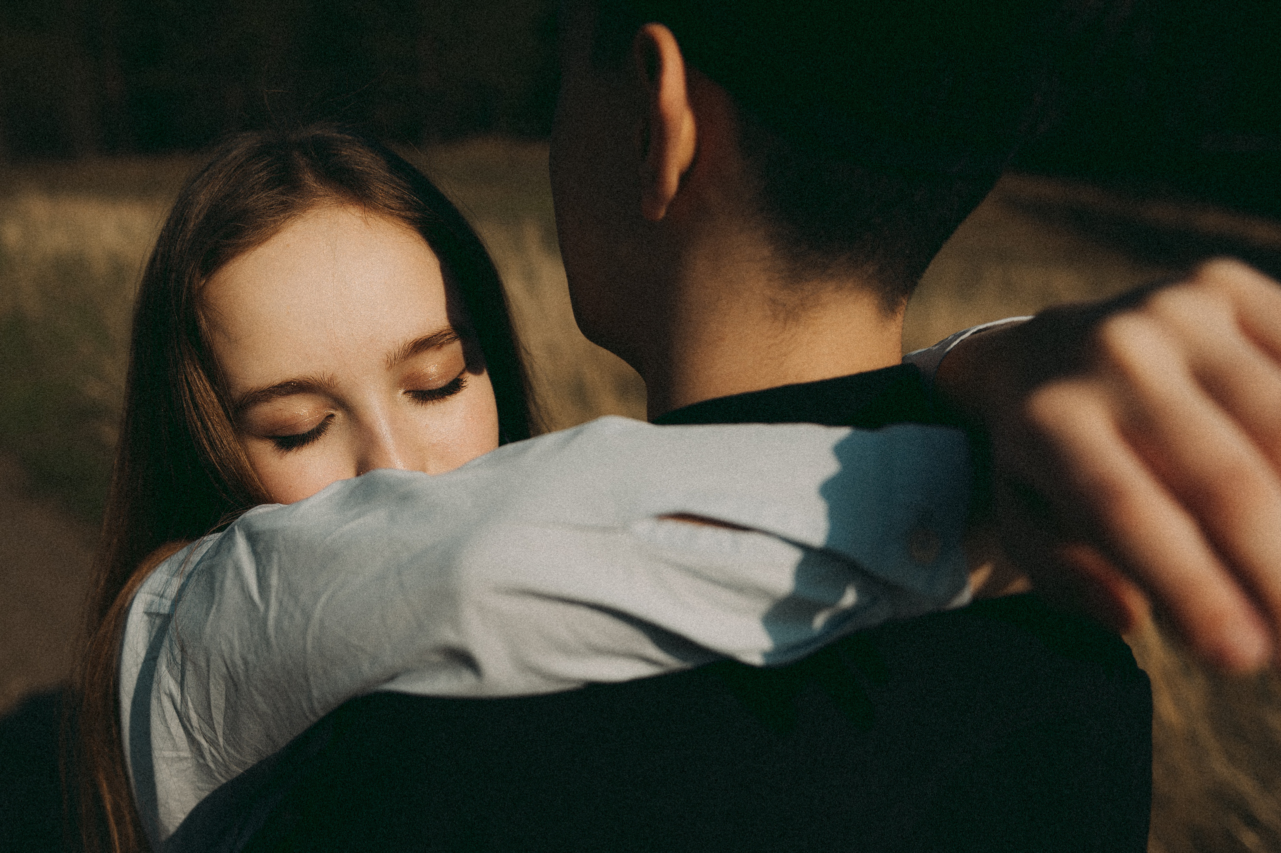 Фотосессия Love Story. Фотограф в Барнауле Дарья Бутурлакина. Люби.Цени.Касайся