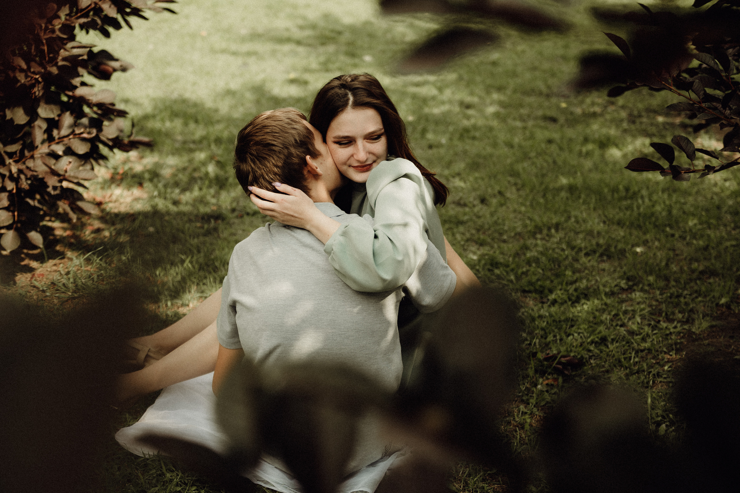 Фотосессия Love Story. Фотограф в Барнауле Дарья Бутурлакина. Люби.Цени.Касайся