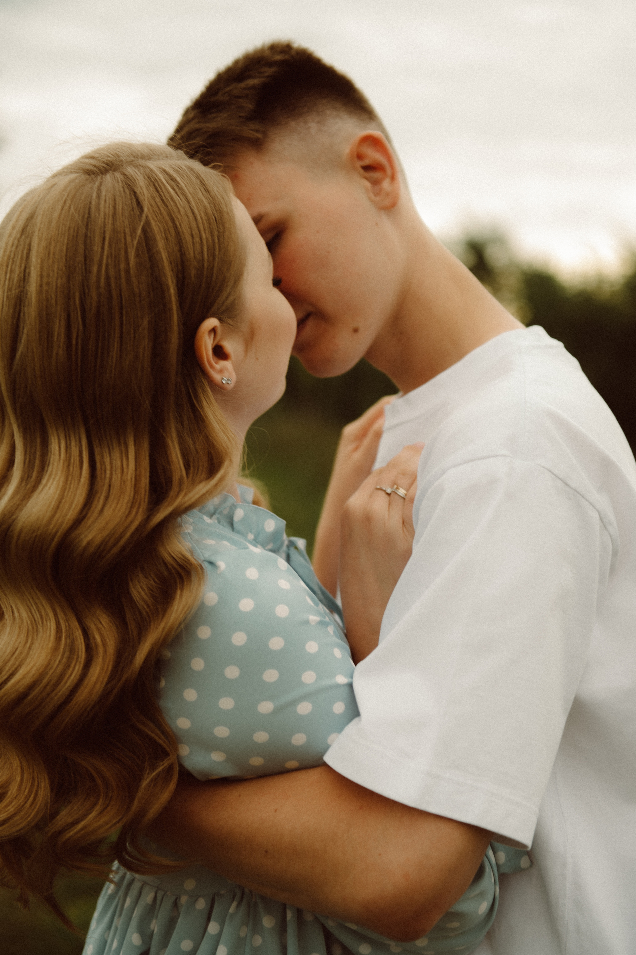 Фотосессия Love Story. Фотограф в Барнауле Дарья Бутурлакина. Люби.Цени.Касайся