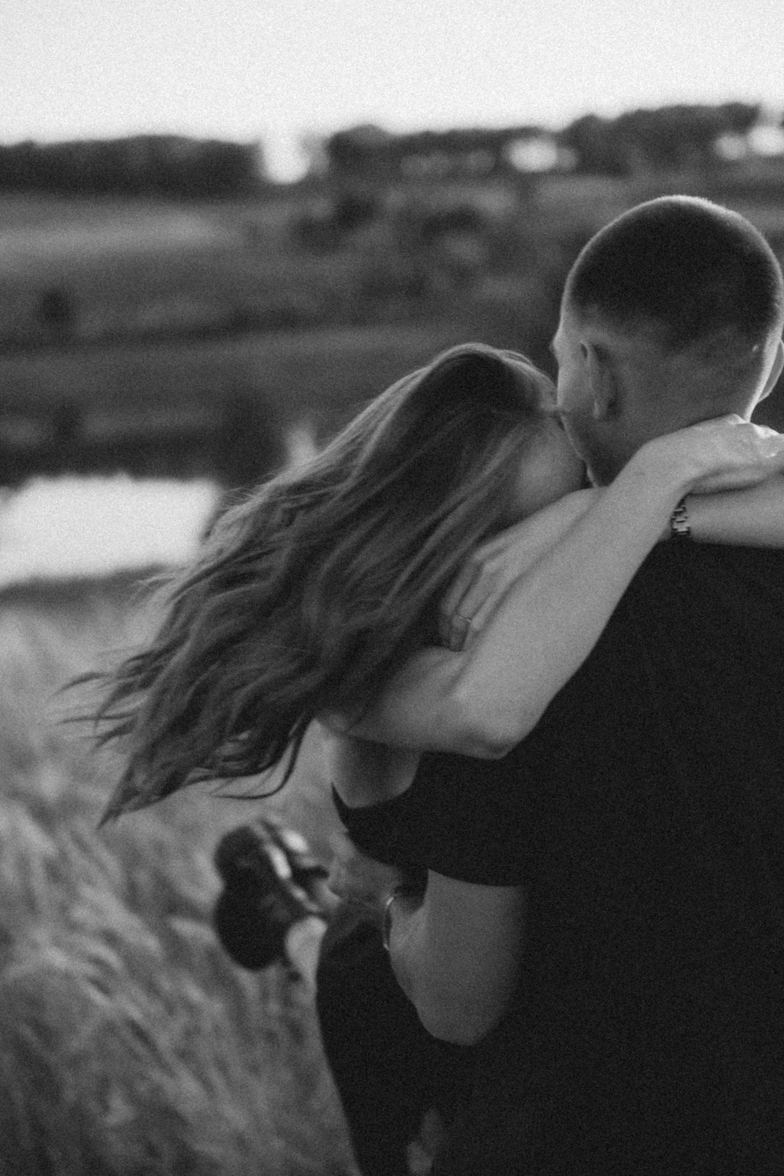 Фотосессия Love Story. Фотограф в Барнауле Дарья Бутурлакина. Люби.Цени.Касайся