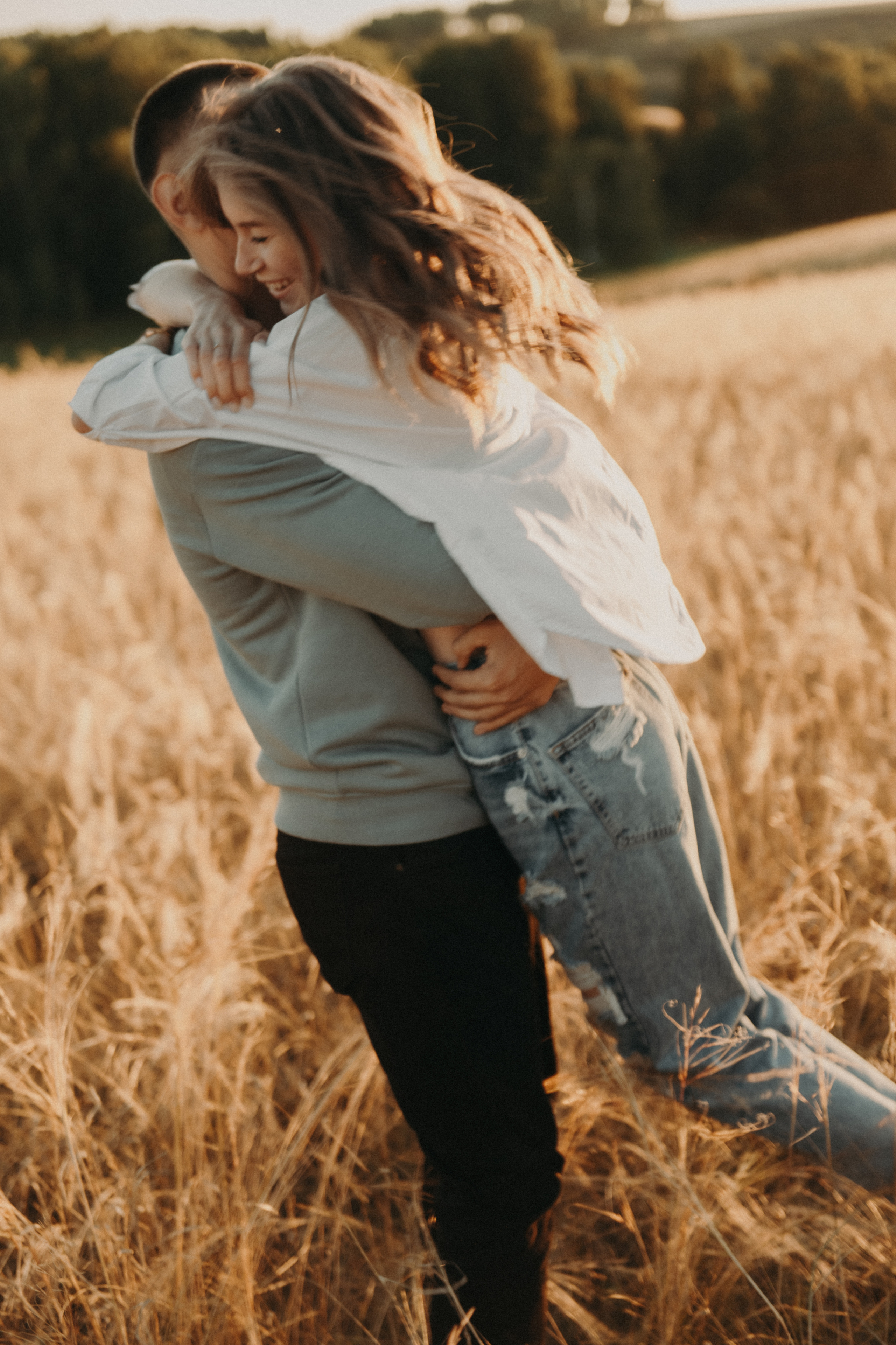 Фотосессия Love Story. Фотограф в Барнауле Дарья Бутурлакина. Люби.Цени.Касайся