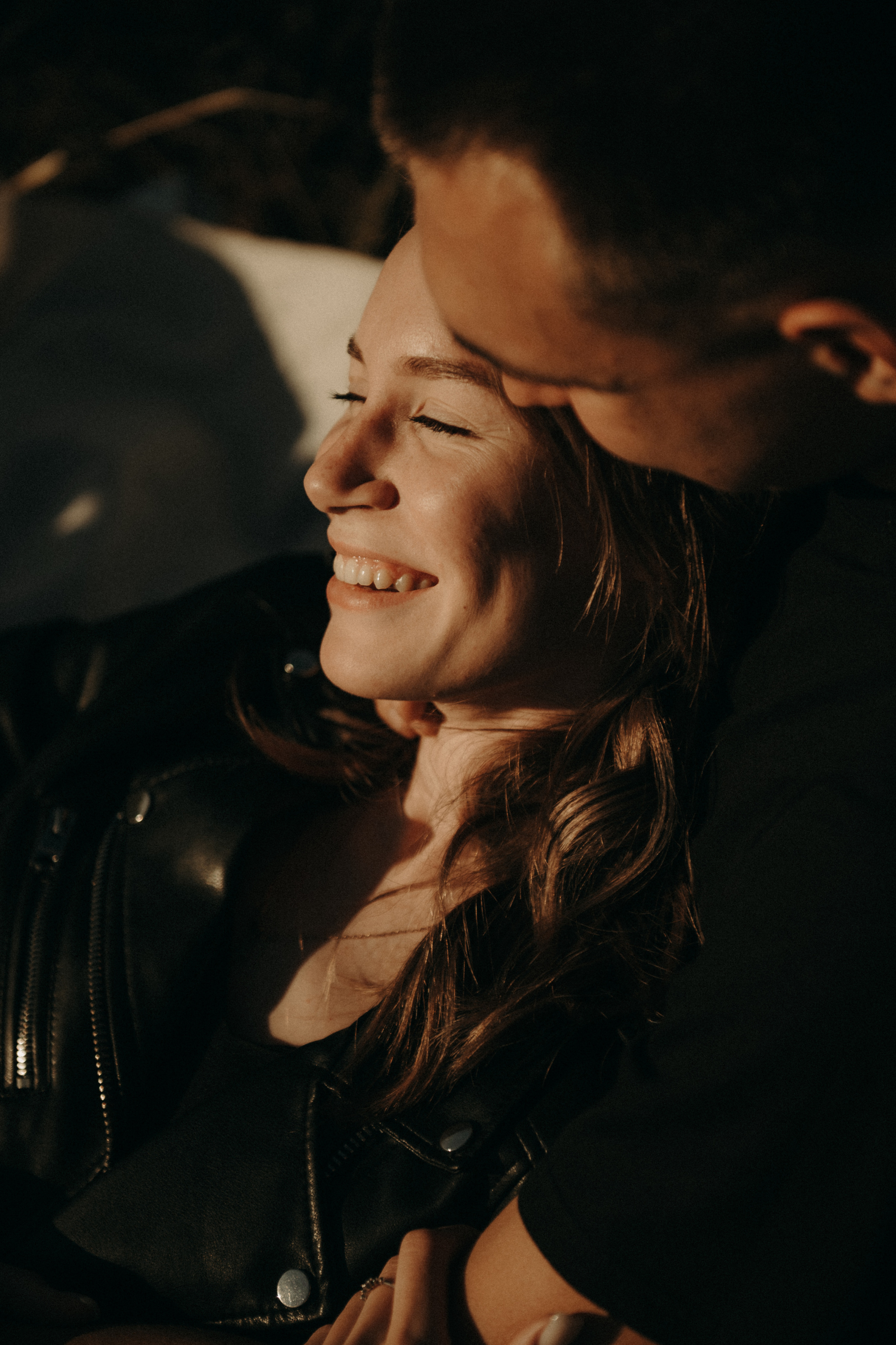 Фотосессия Love Story. Фотограф в Барнауле Дарья Бутурлакина. Люби.Цени.Касайся