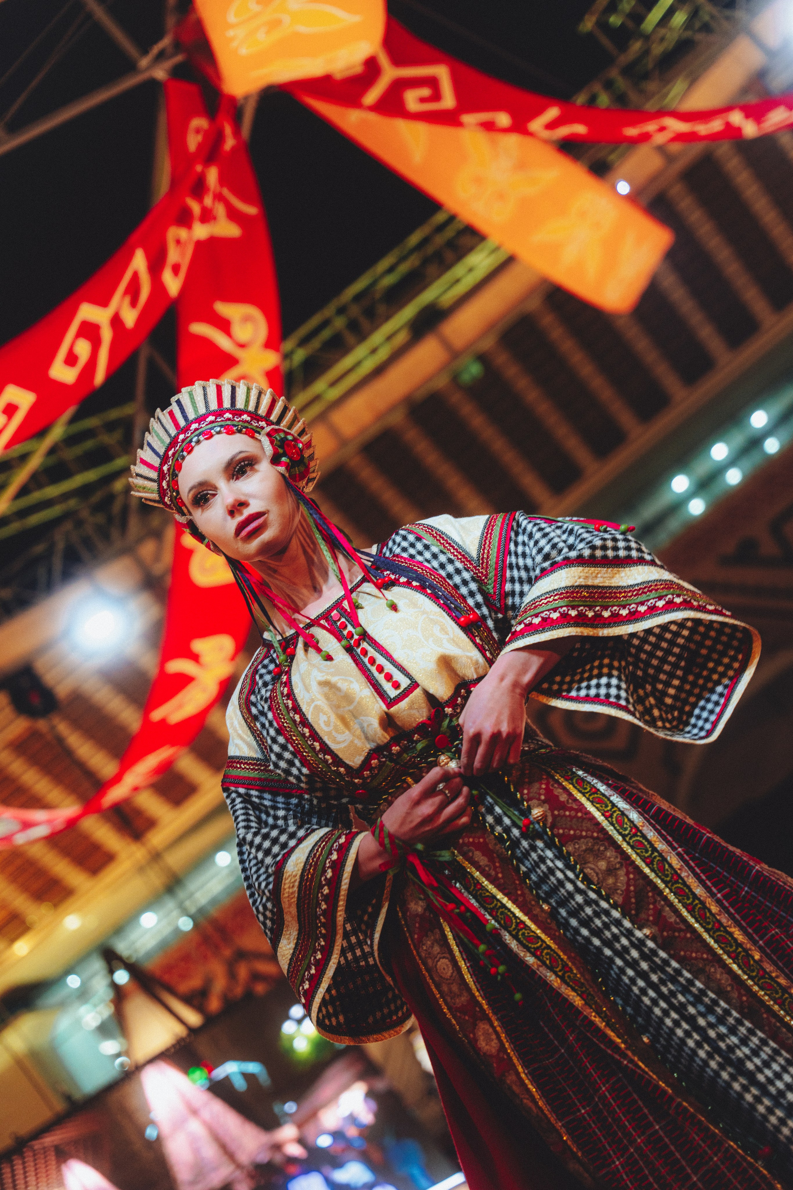 ETHNIC FASHION SHOWS / THE PODIUM