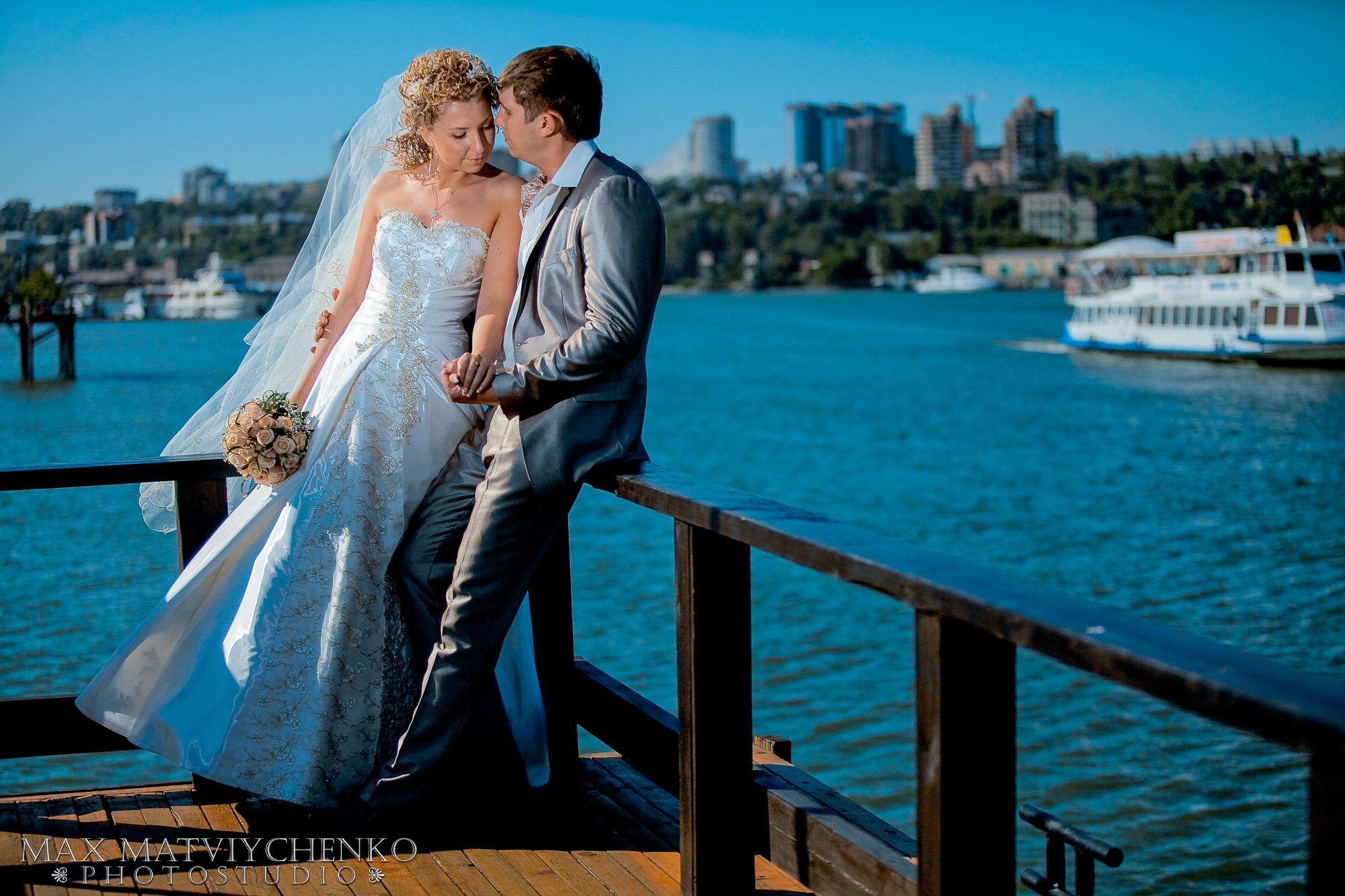Свадебный фотограф в Ростове-на-Дону. Свадебная фотография в Ростове-н. Максим Матвийченко и Виктория Басова профессионалы своего дела