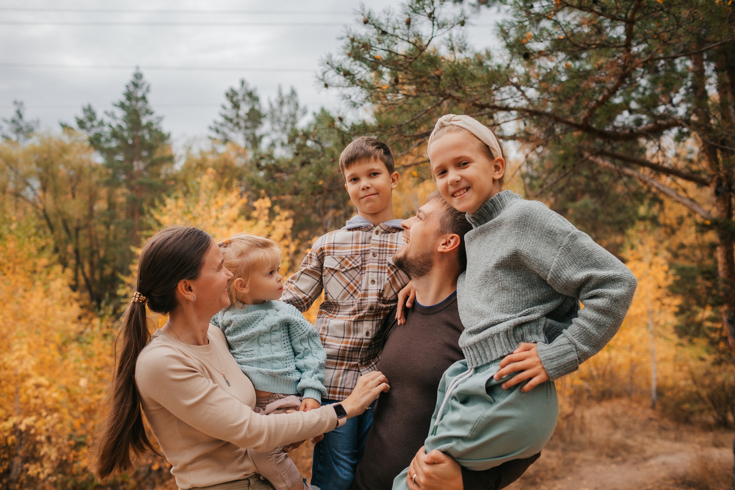Семейные фотосессии на улице. Семейный фотограф в Челябинске Юлия Смолина