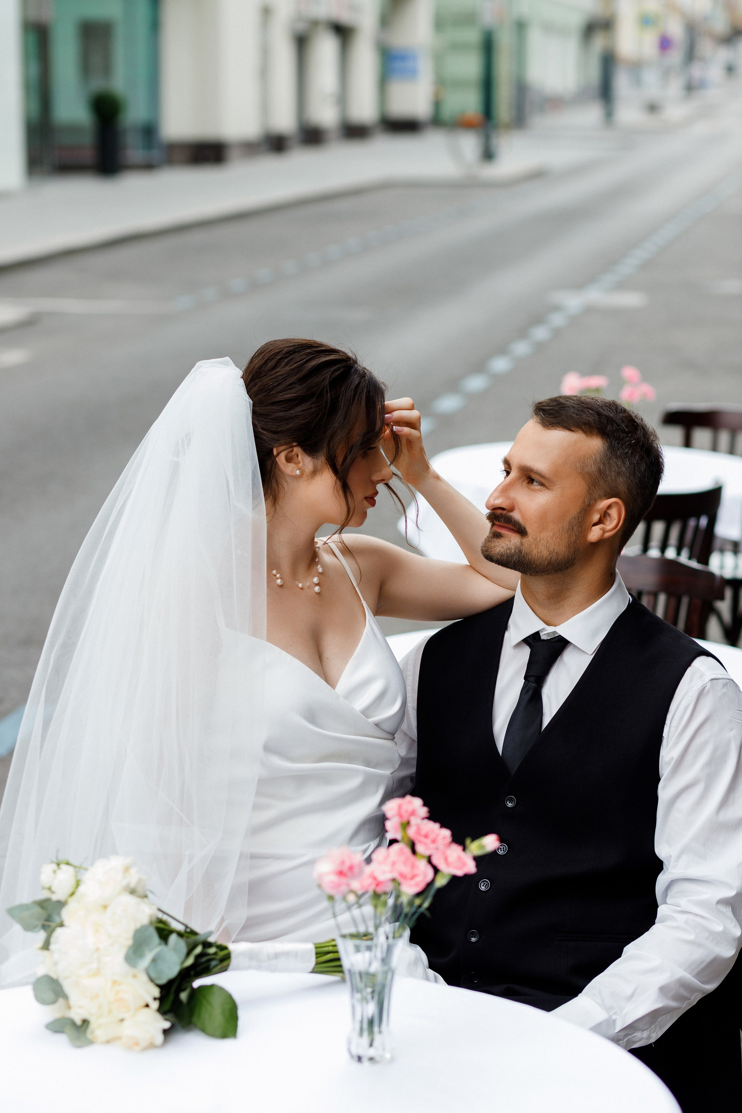 Свадебная фотосессия около Большого Театра. Фотограф Александра Сыщенко