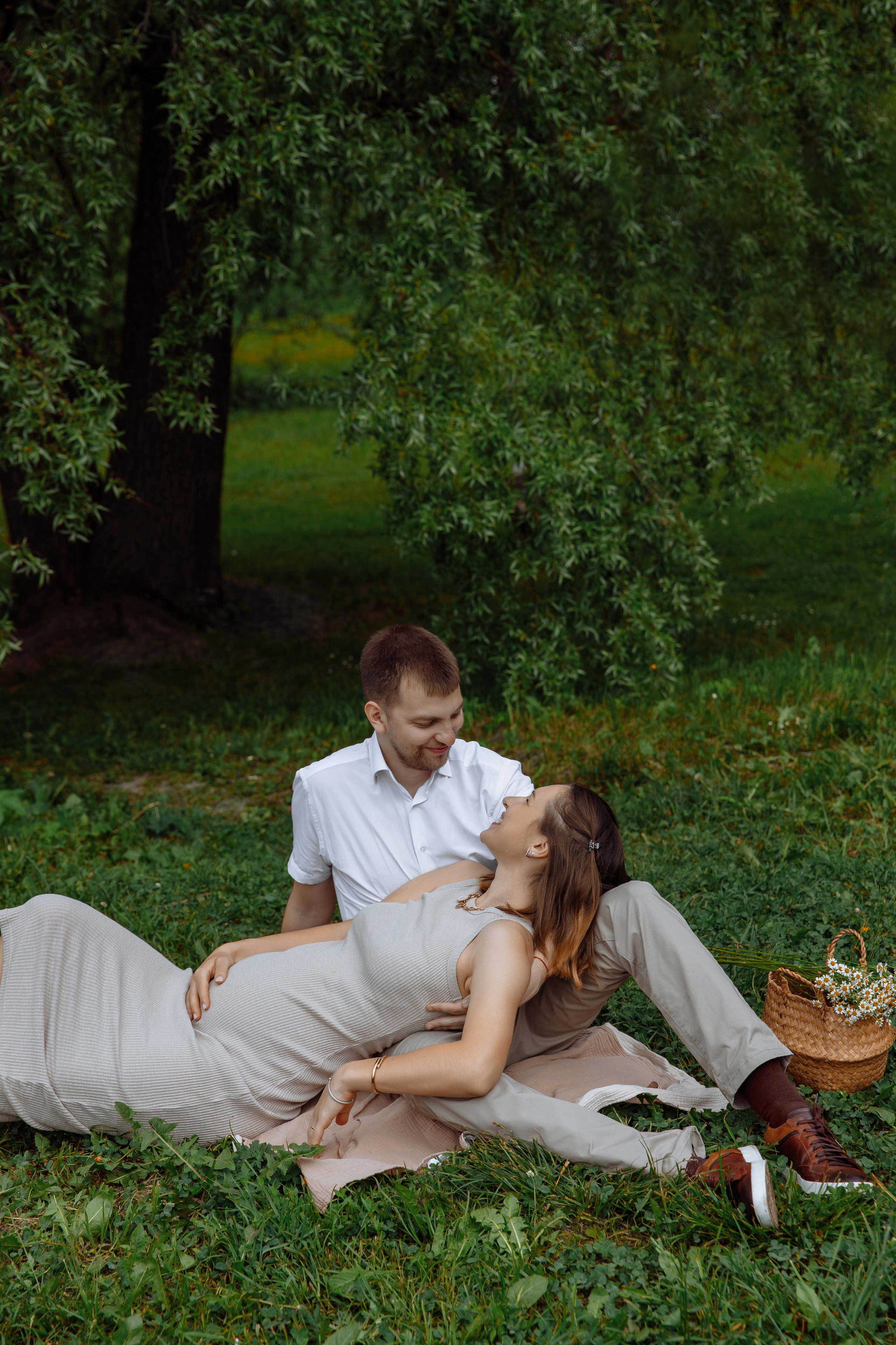 Фотосессия беременности в усадьбе Валуево. Фотограф Александра Сыщенко