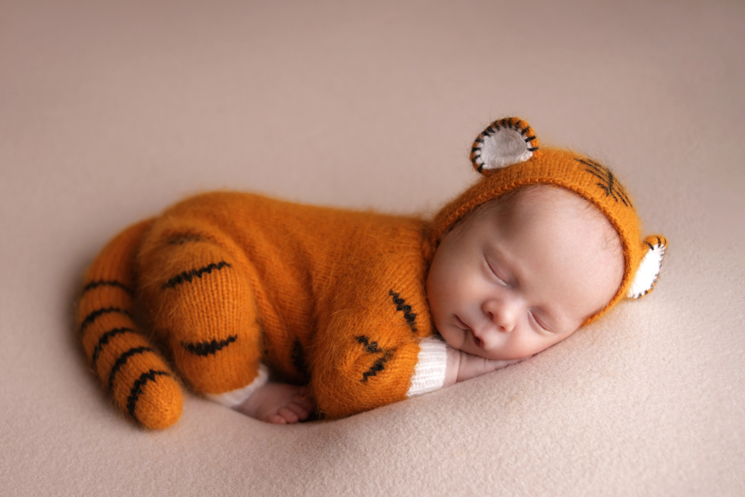 Съемка новорожденных Старый Оскол. Семейный фотограф и новорожденных в Старом Осколе Анна Старкова,